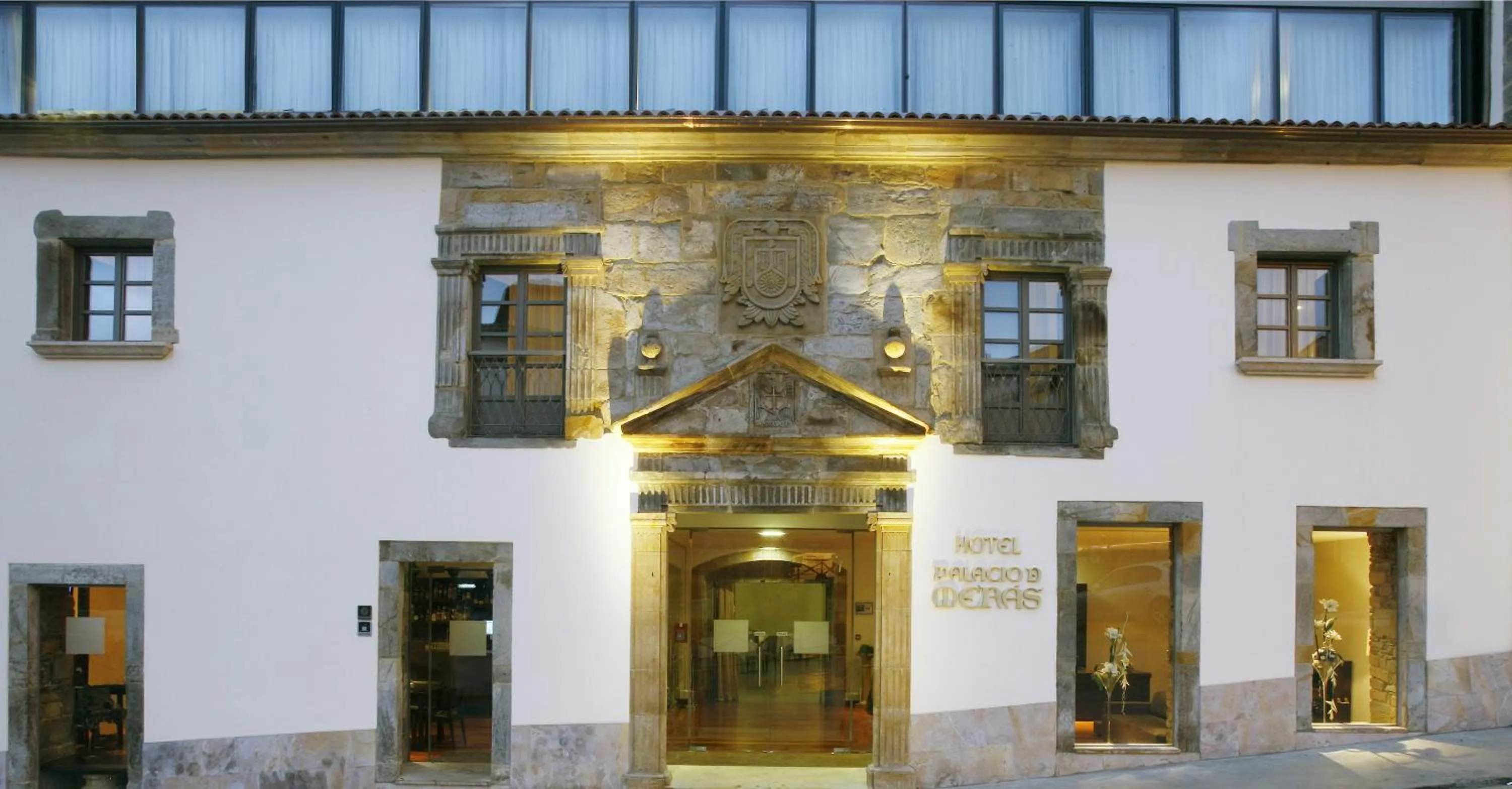 Facade/entrance in Hotel Palacio de Merás