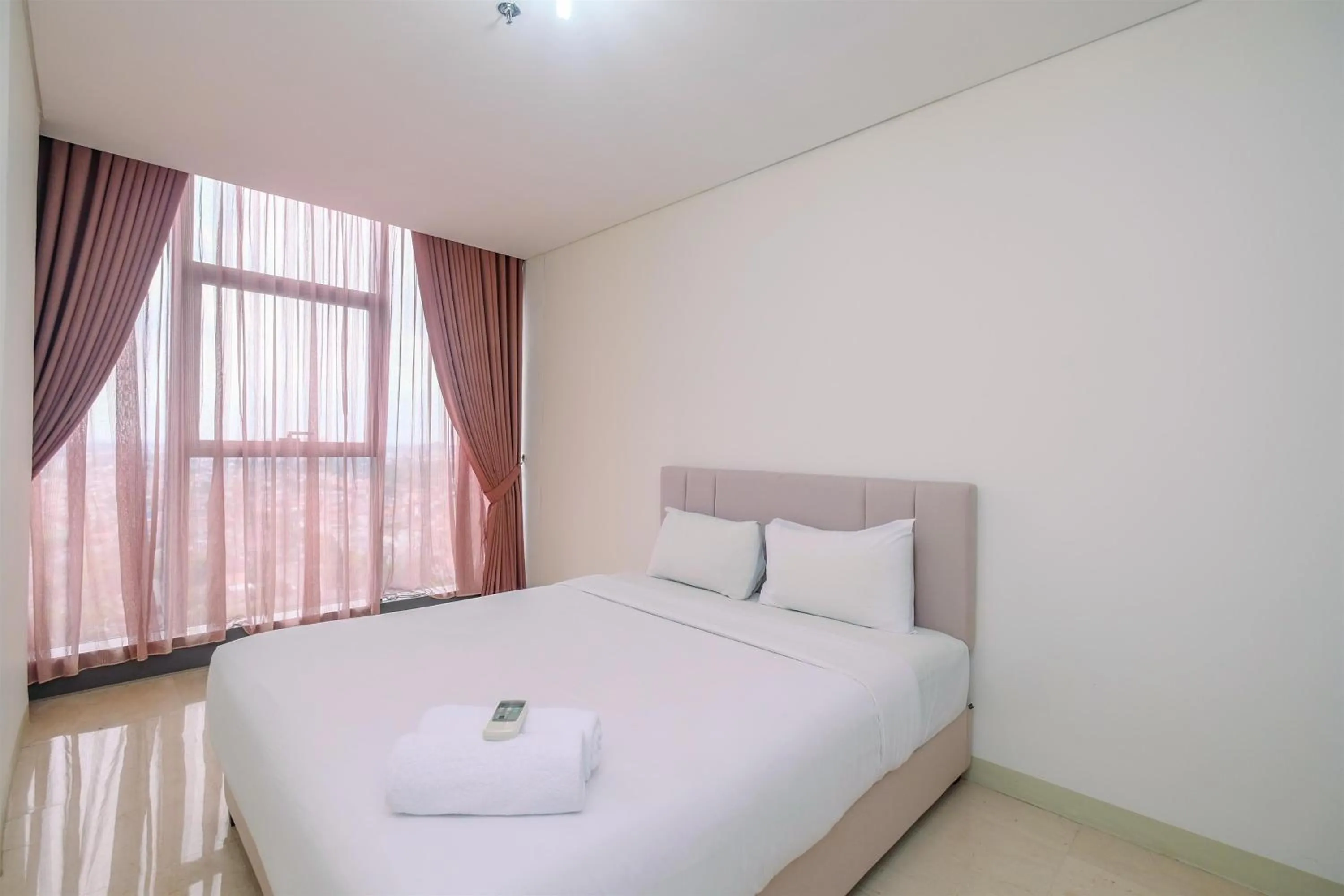 Brand New 2BR L'Avenue Apartment By Travelio