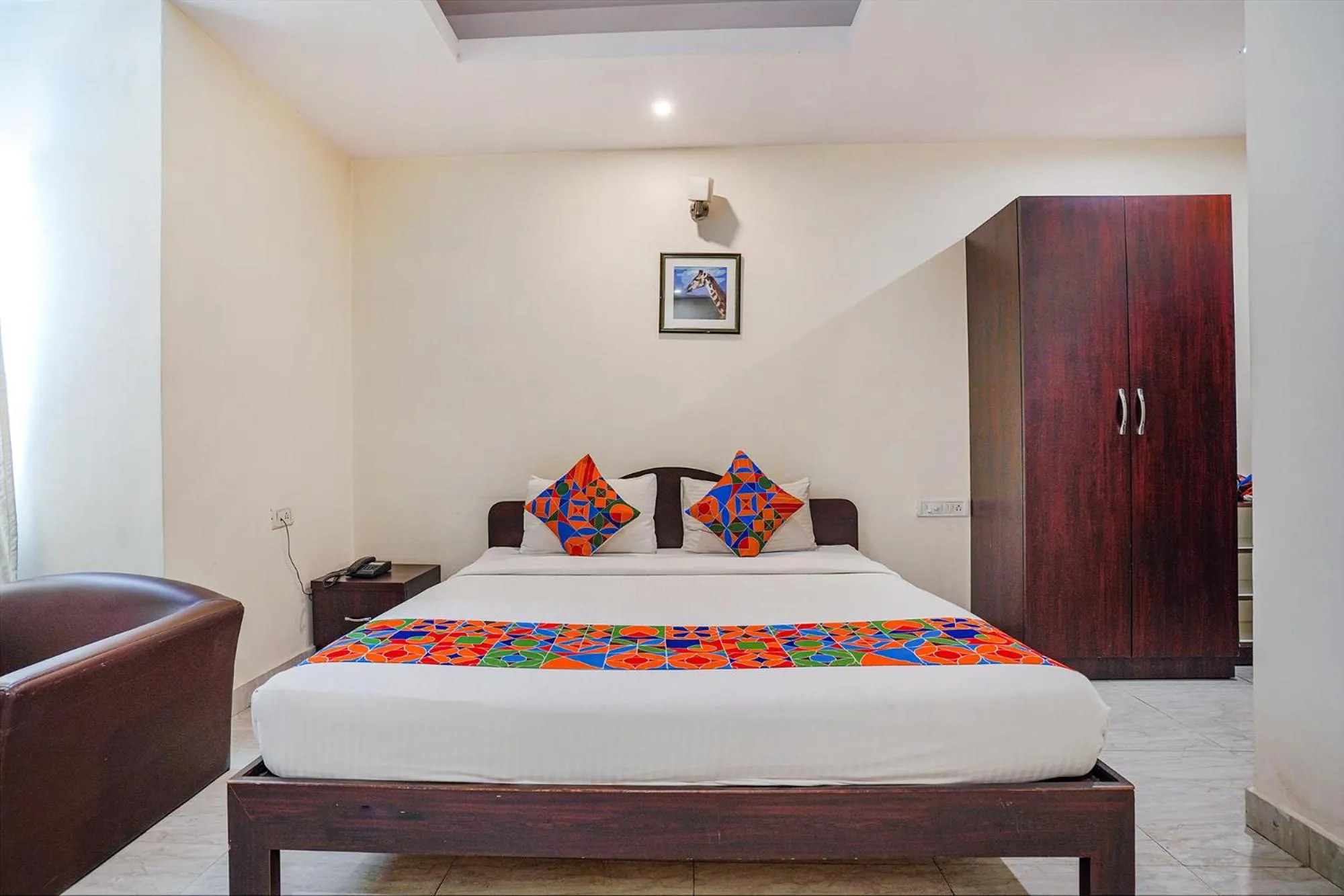 Bed in Via Shreyas Inn