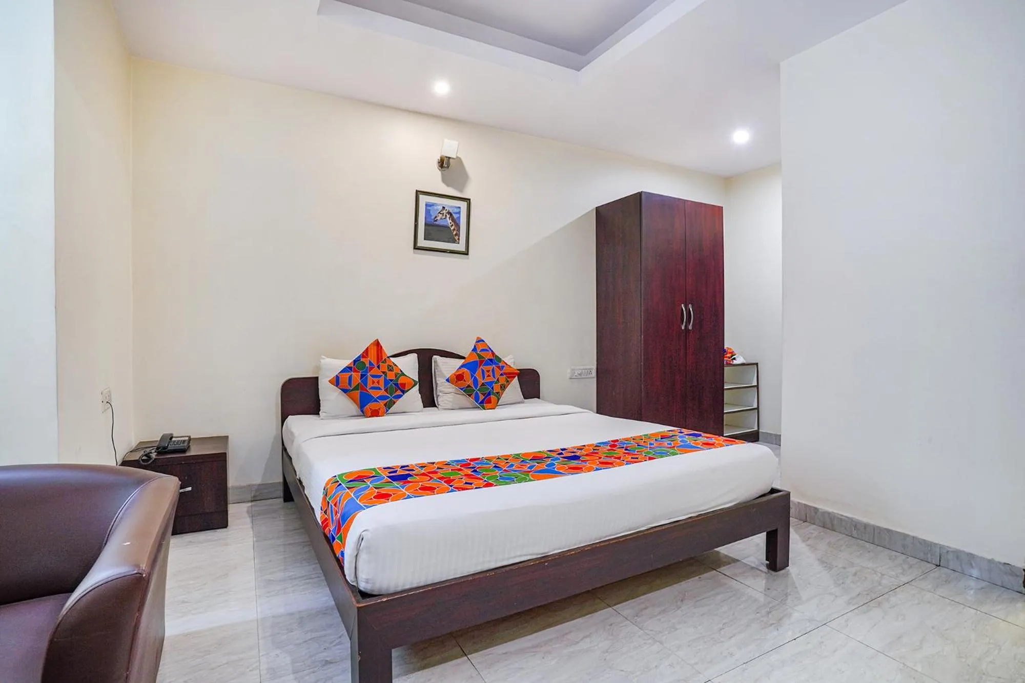 Bed in Via Shreyas Inn