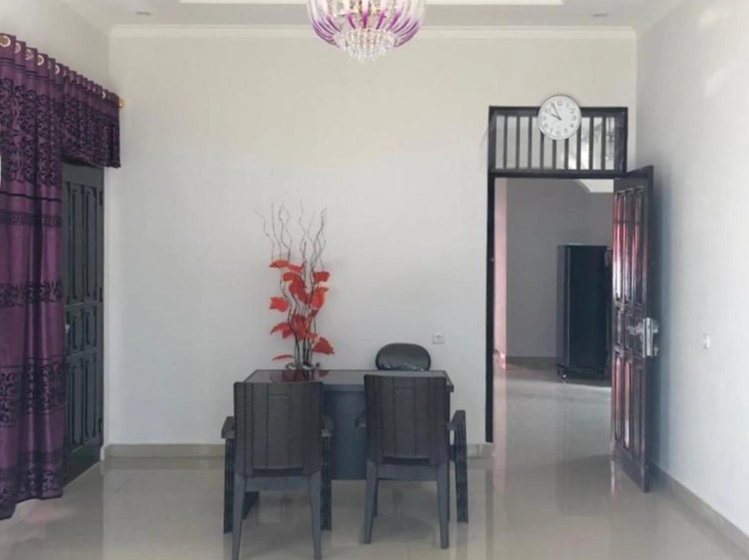 Facade/entrance in RedDoorz near Politeknik Negeri Lampung