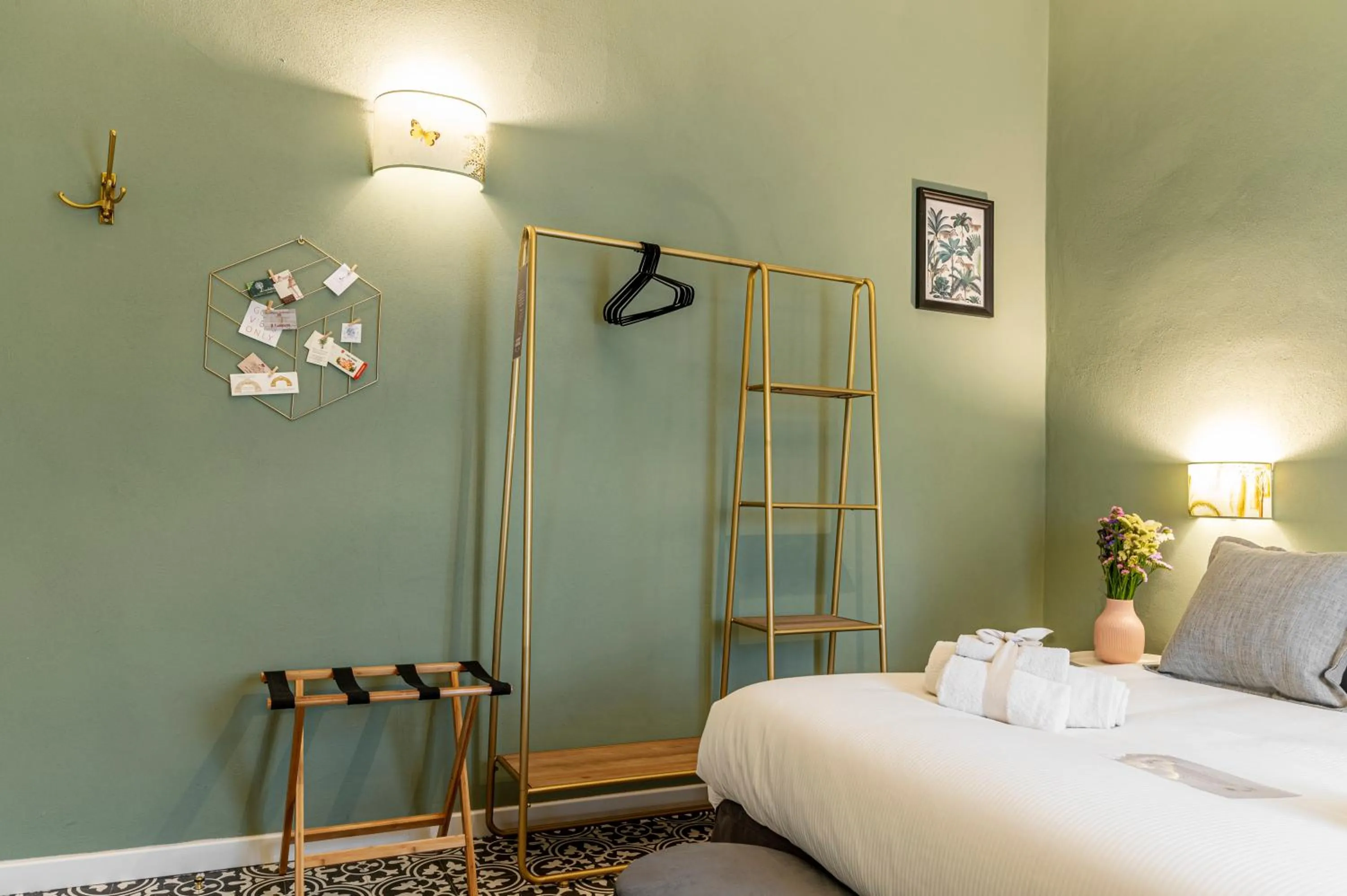 Photo of the whole room, Bed in La Lu cozy rooms 2