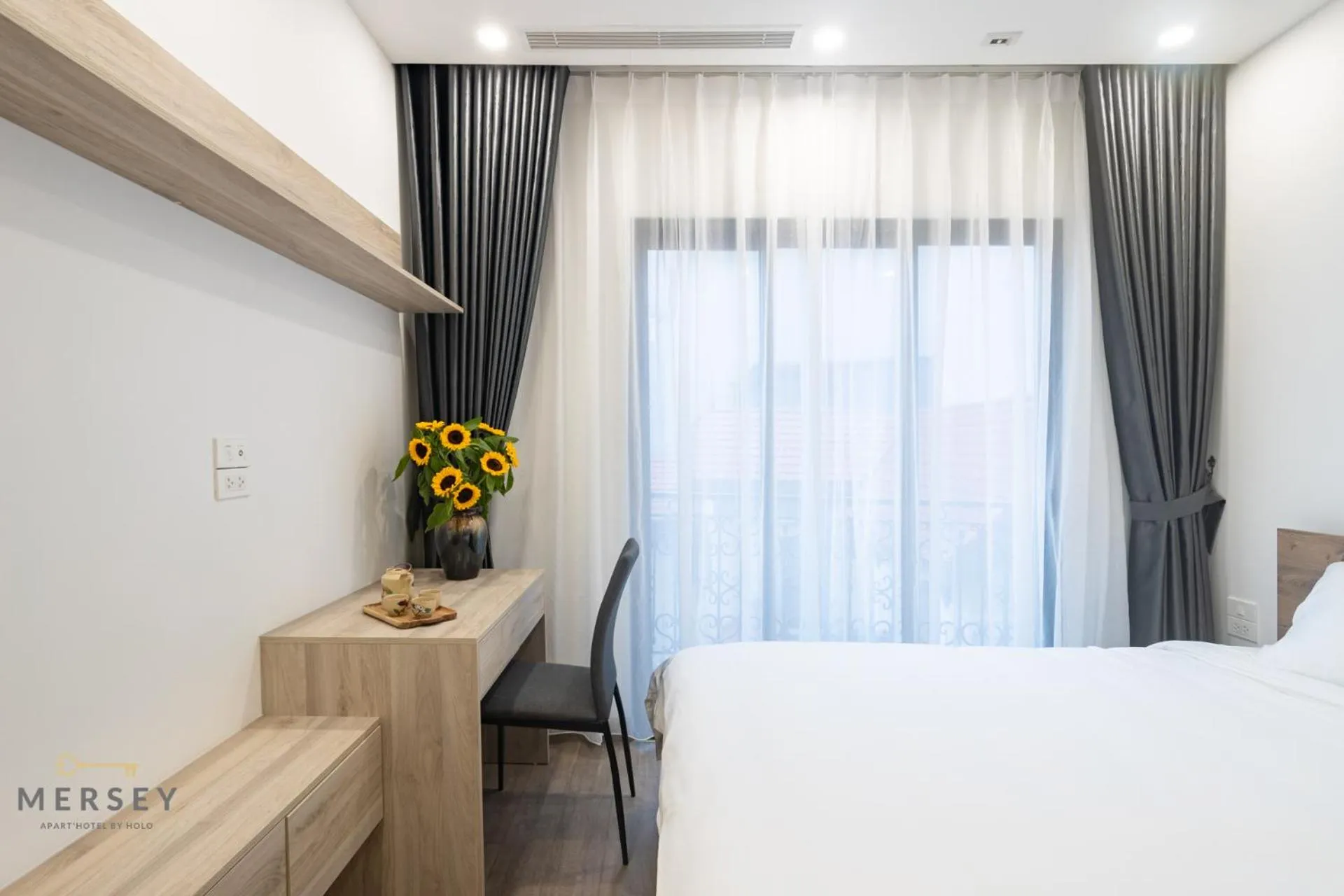 Bed in Mersey Central Hanoi Apart'Hotel