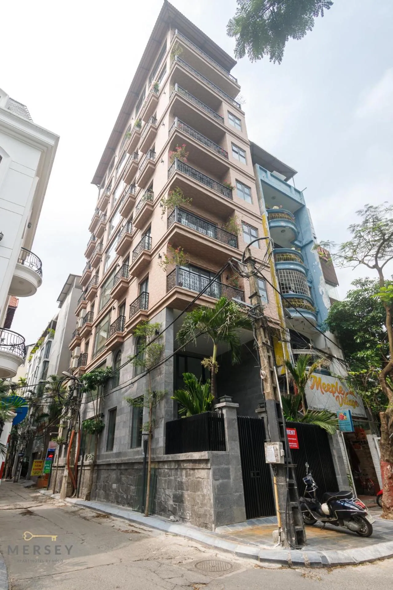Property building in Mersey Central Hanoi Apart'Hotel