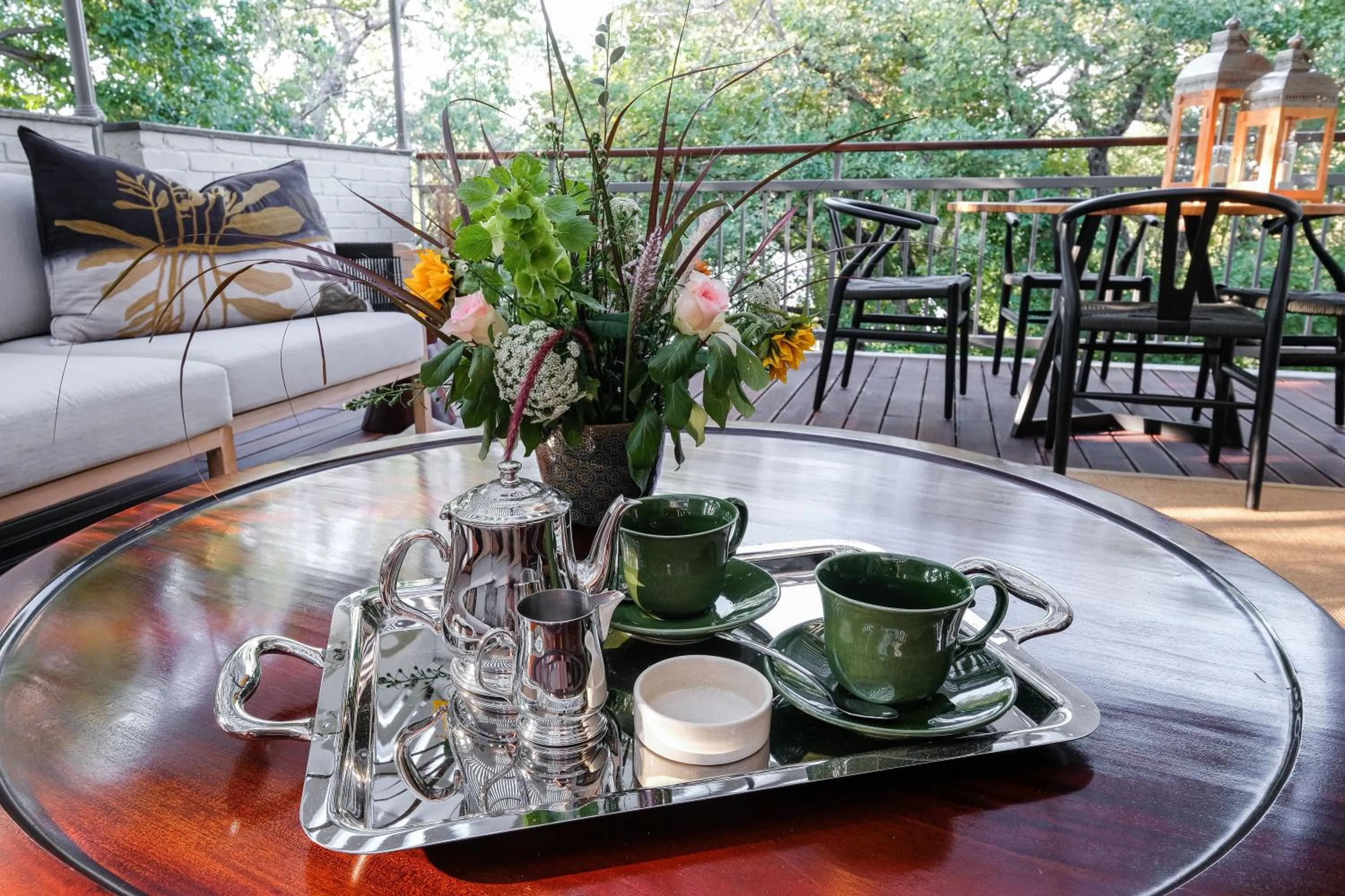 Coffee/tea facilities in Palm River Hotel