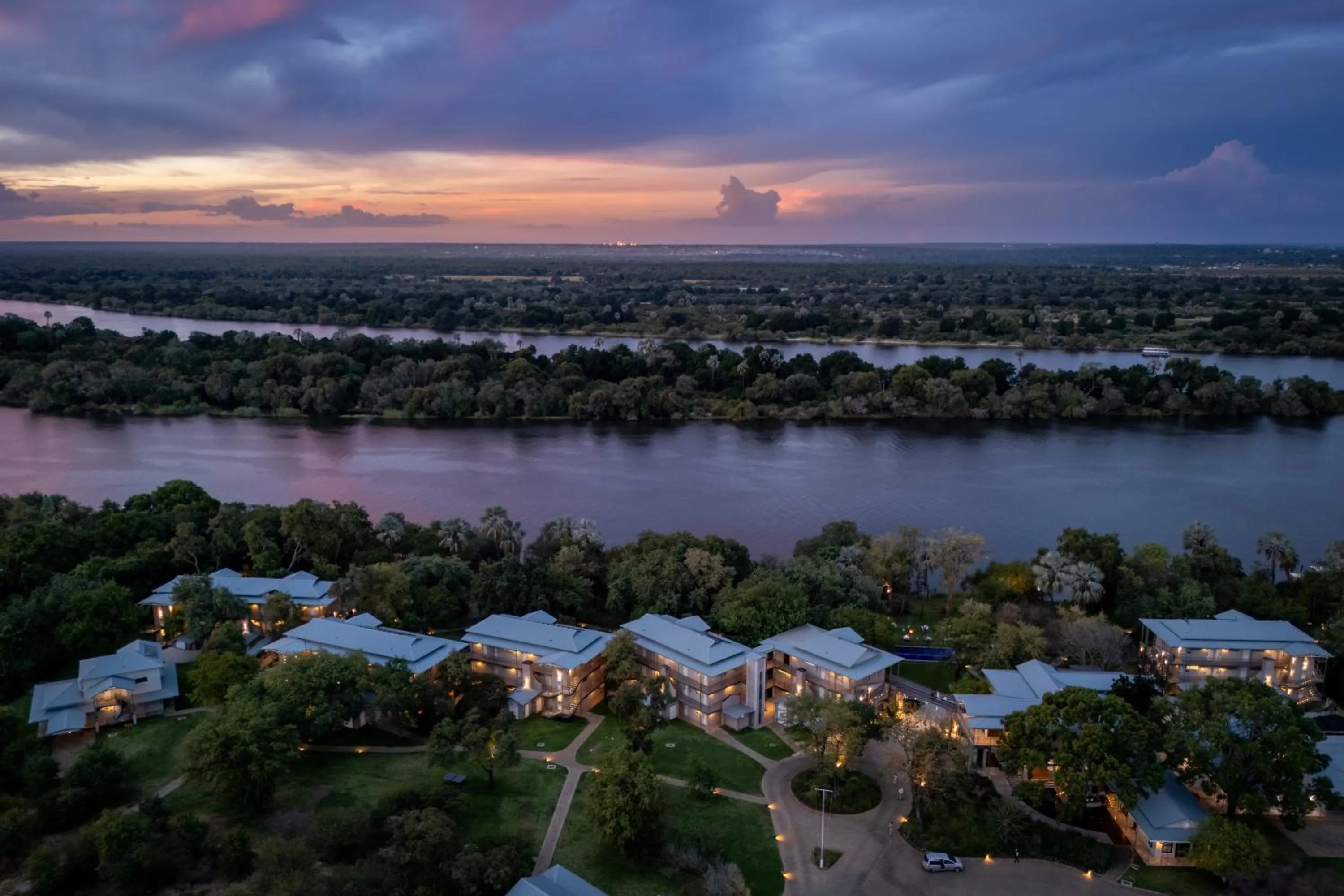 Property building in Palm River Hotel