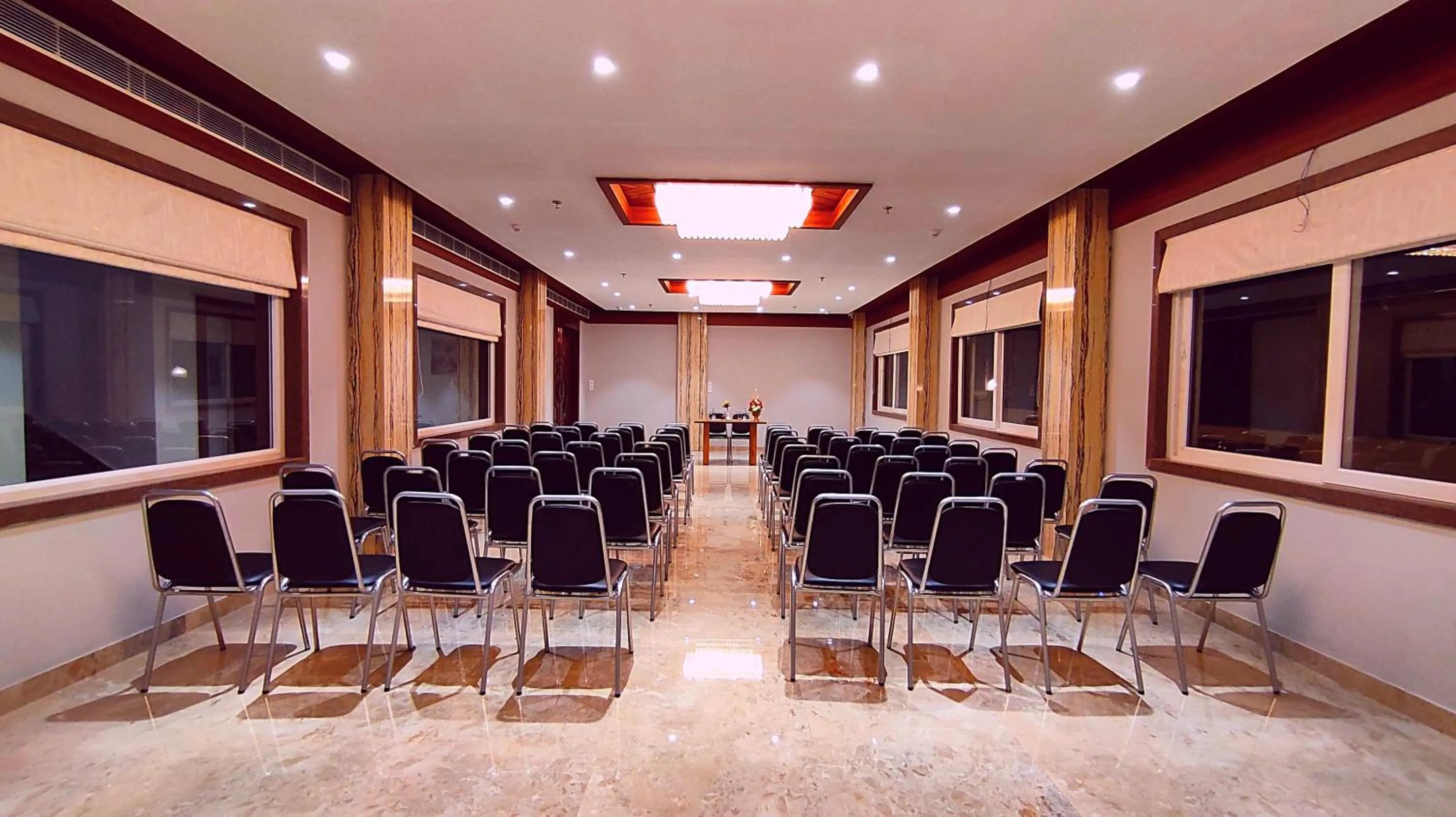 Meeting/conference room in ShriGo Hotel Nathdwara
