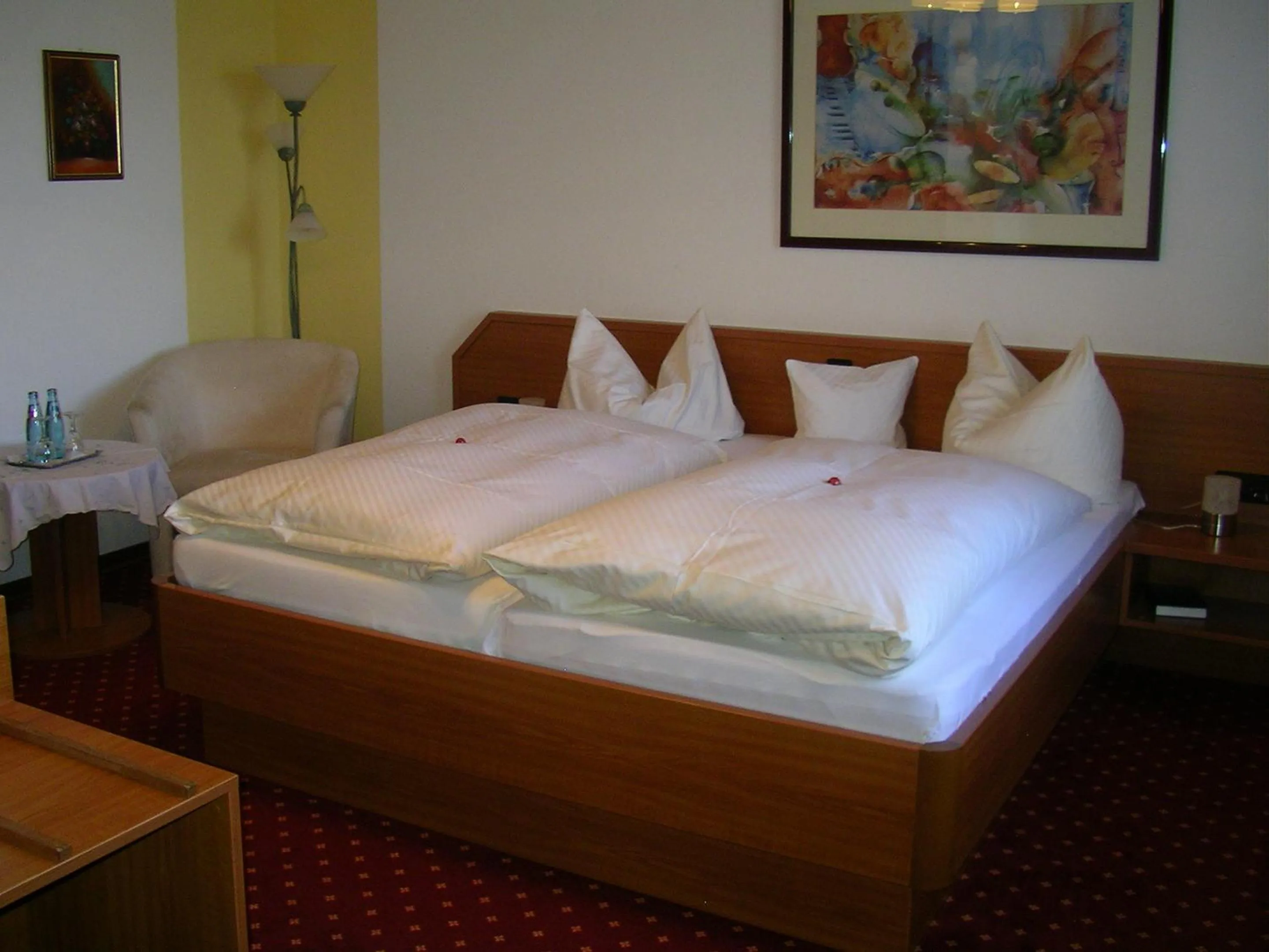 Photo of the whole room, Bed in Hotel Landgasthof Kranz