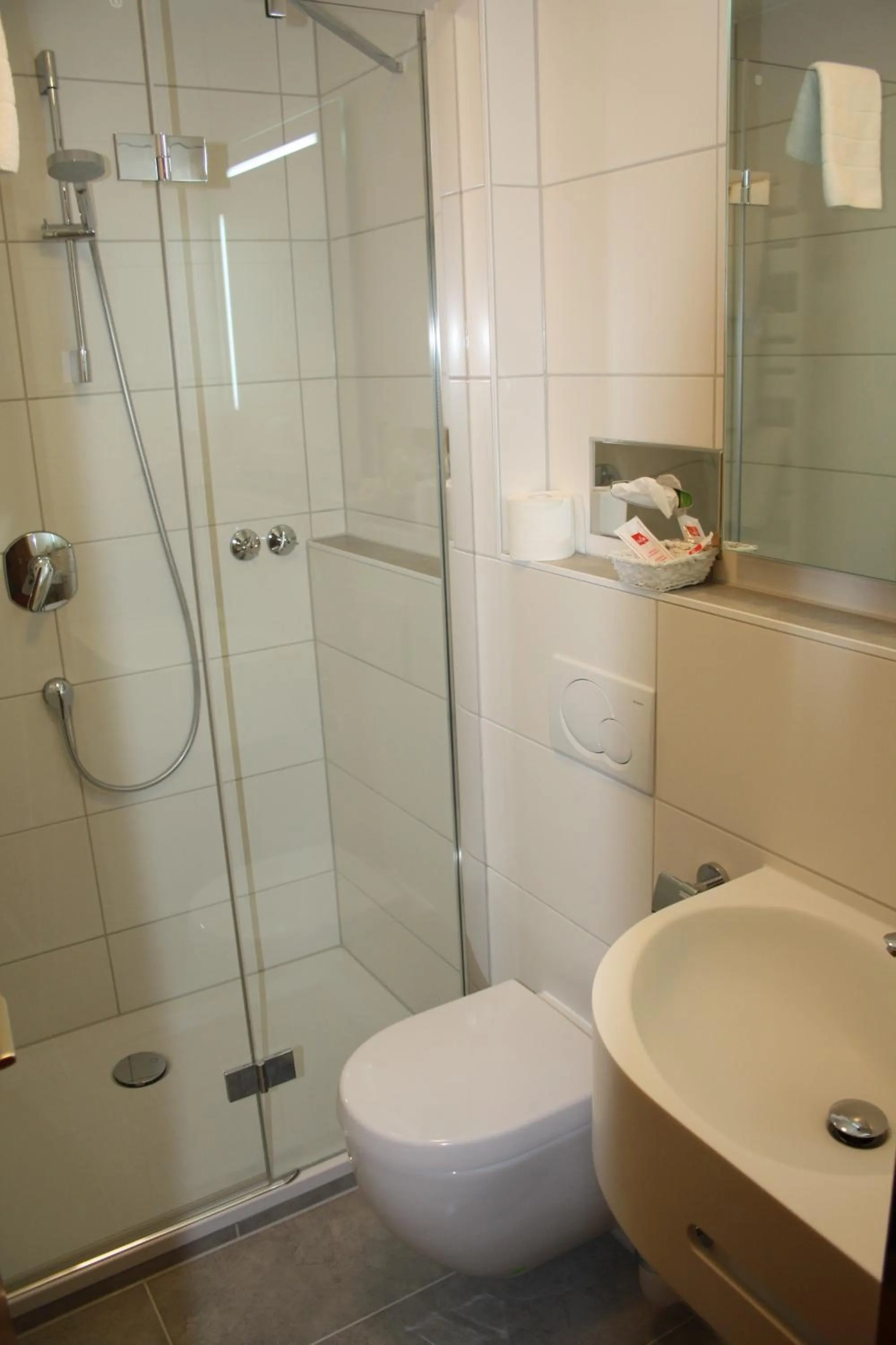 Shower in Hotel Landgasthof Kranz