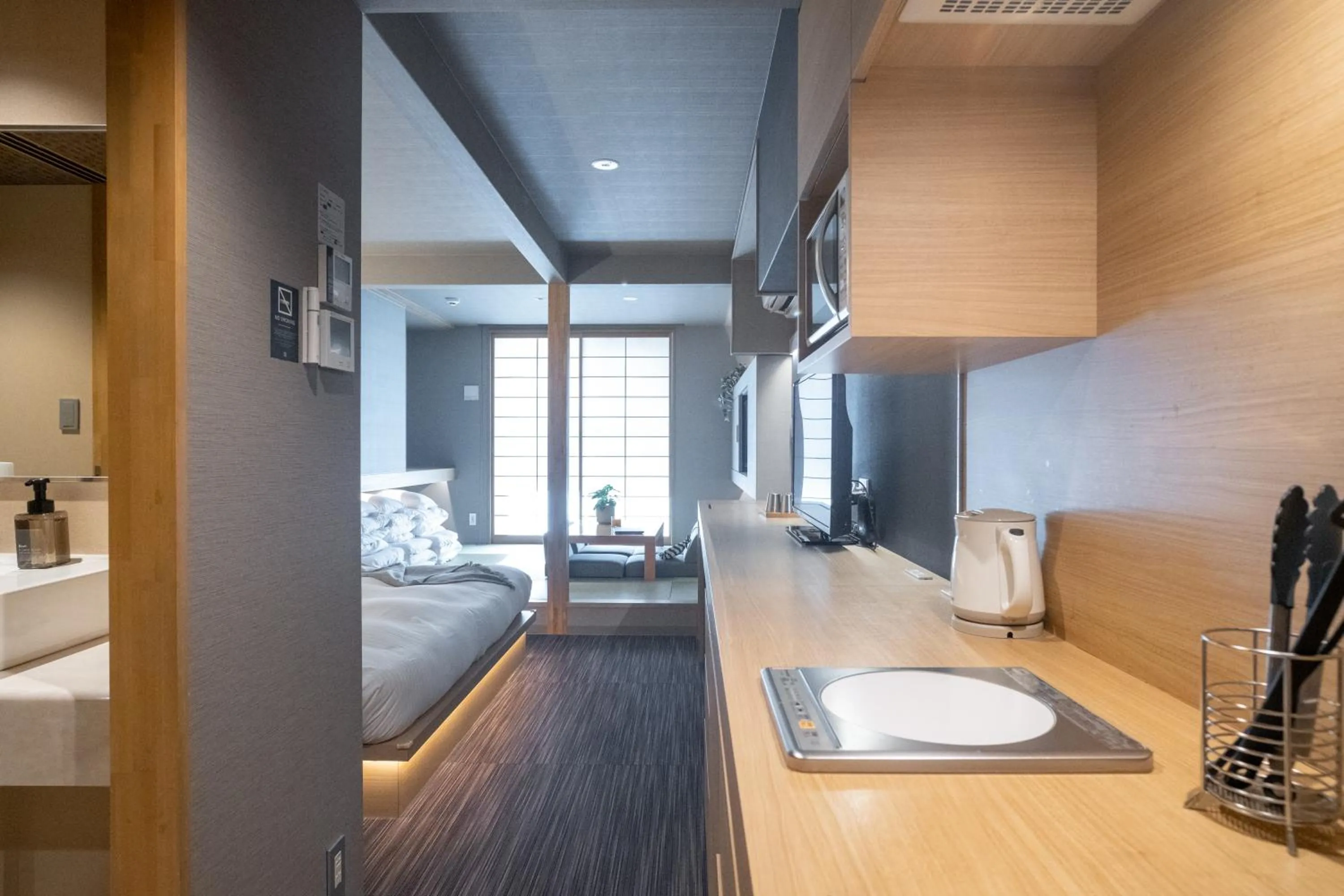 Bathroom, Bed in ORI Kyoto