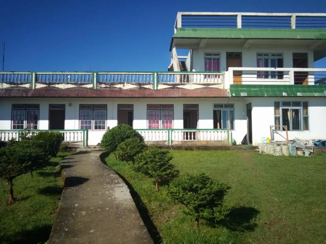 Property building in Dikis Homestay