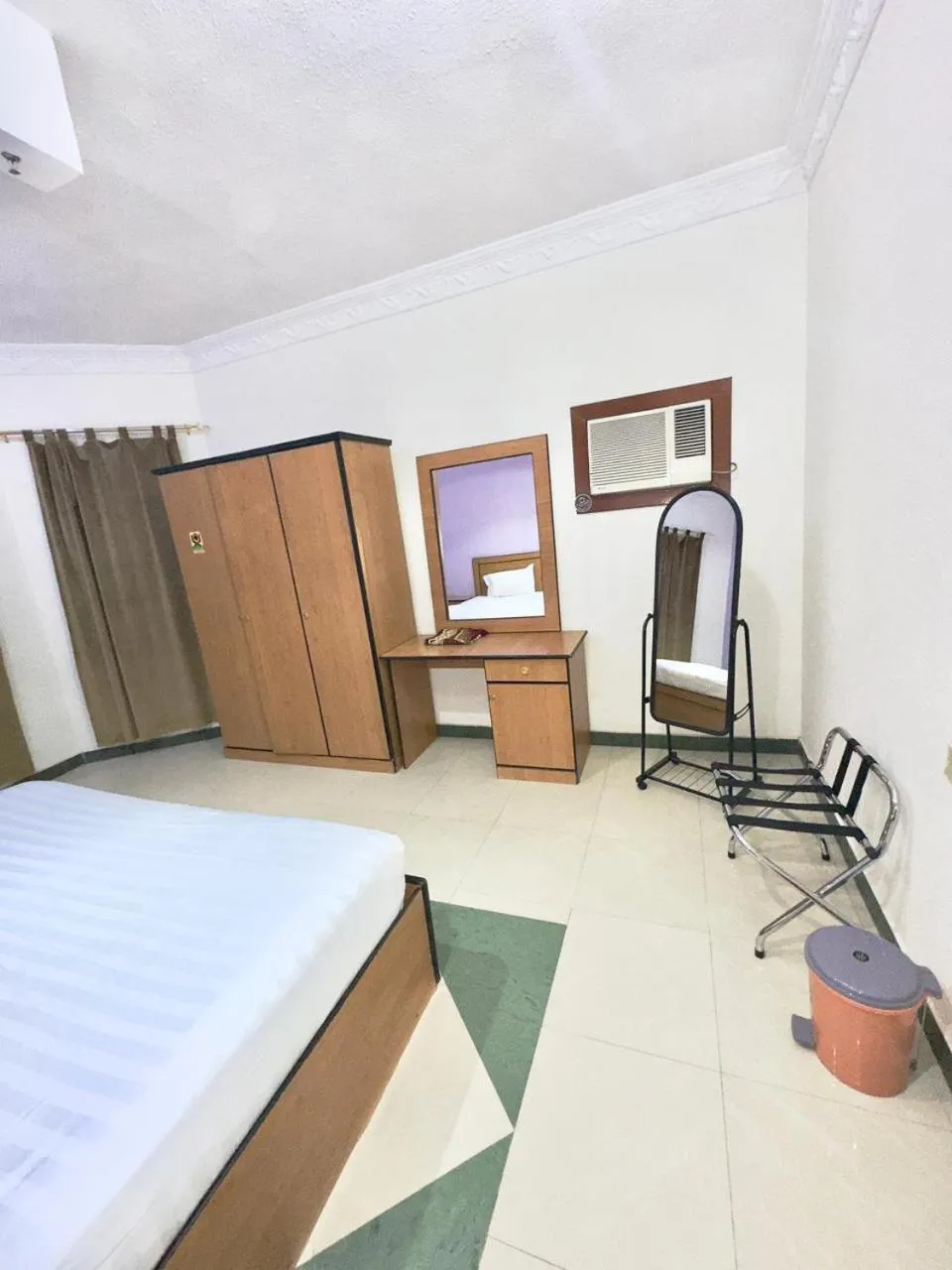 Bed in Golden Quba 1