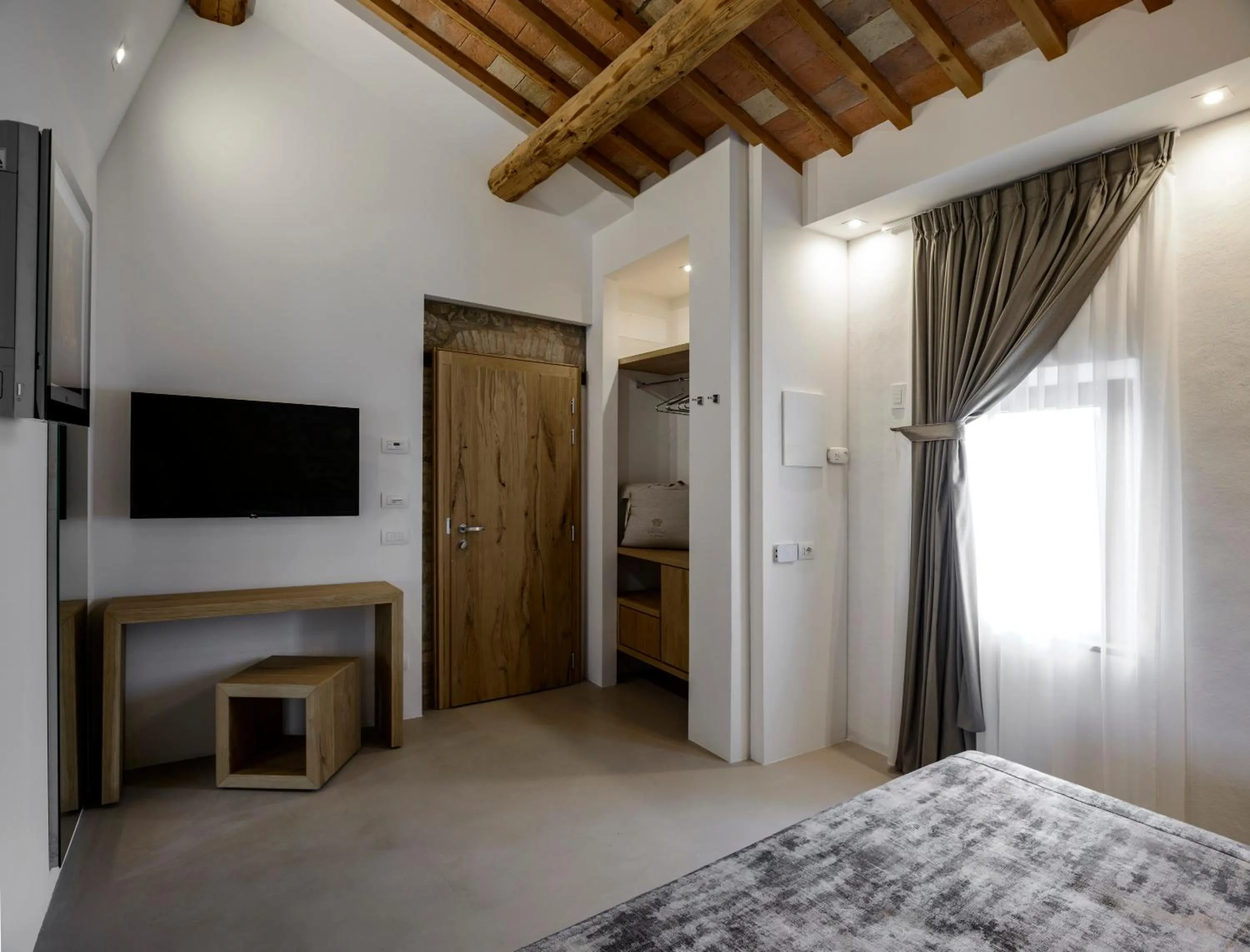Photo of the whole room, Bed in Tenuta Sovestro - Agriturismo e winery