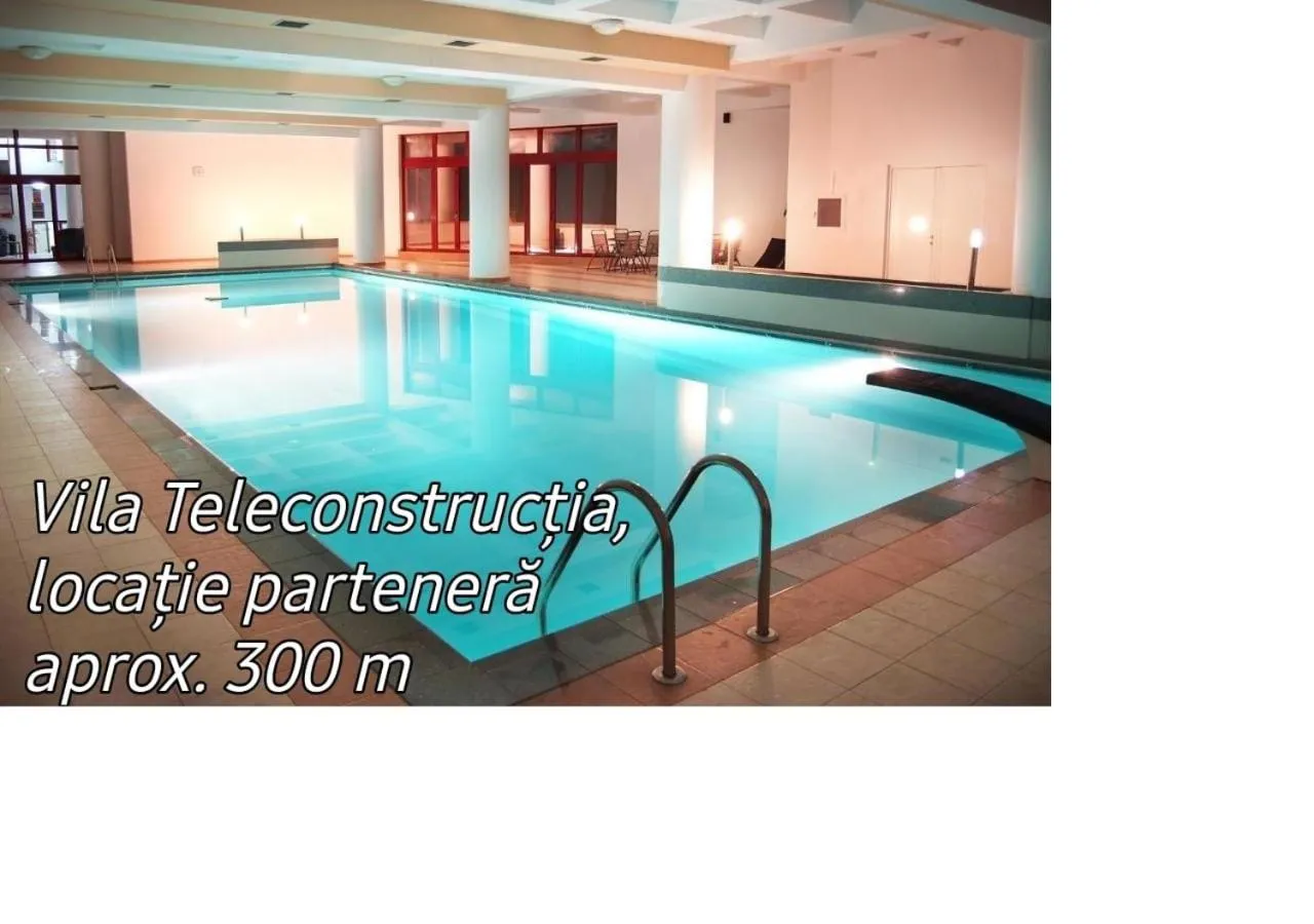 Swimming pool in COMPLEX PANORAMIC