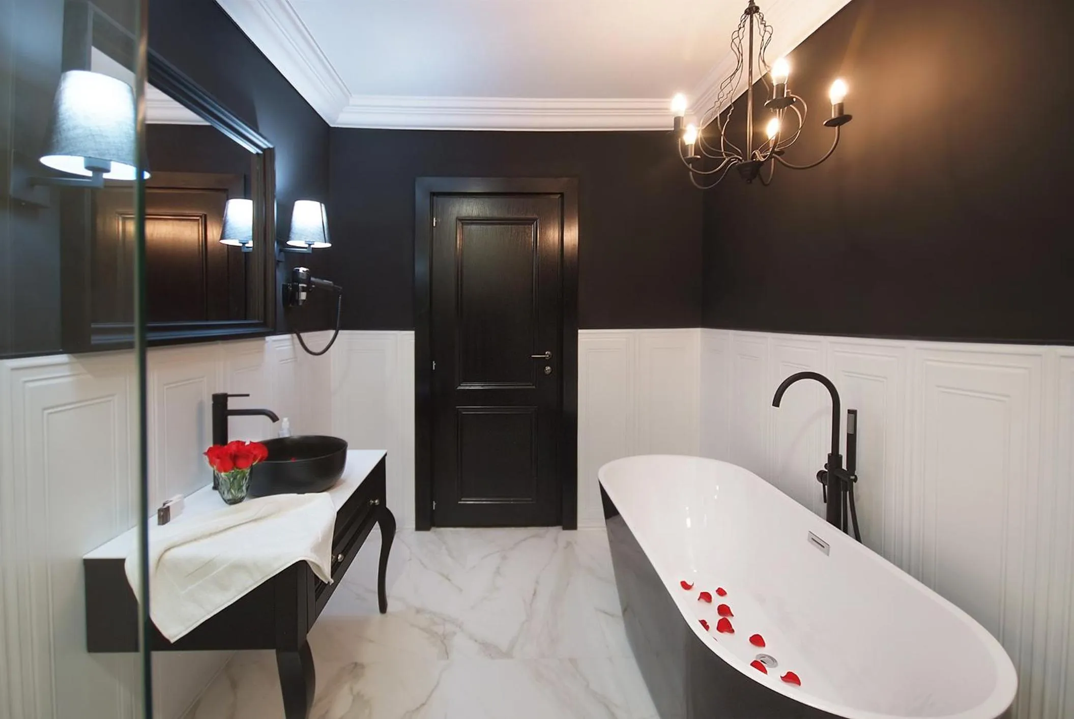 Bathroom in COMPLEX PANORAMIC