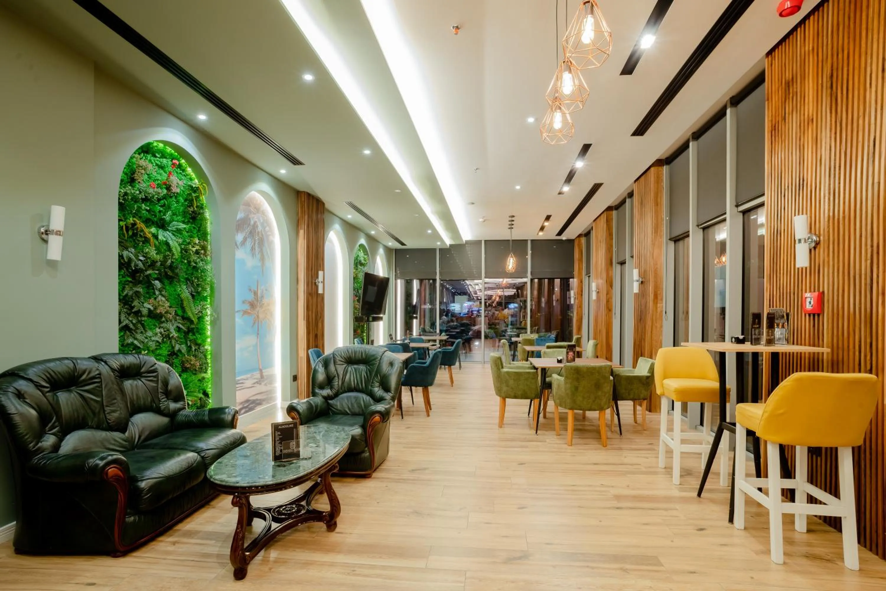 Lounge or bar in Royal East Resort