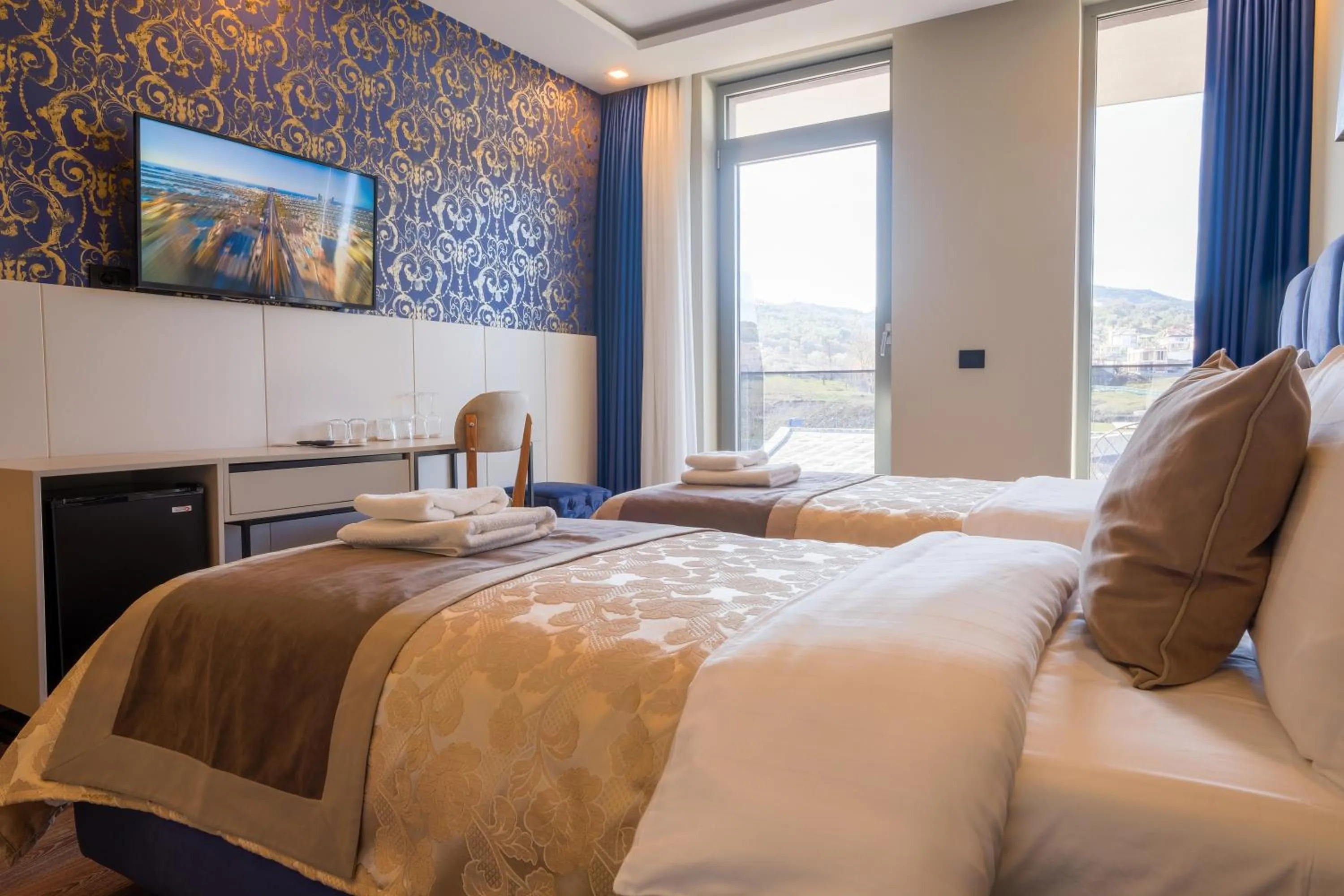 Bedroom, Bed in Royal East Resort