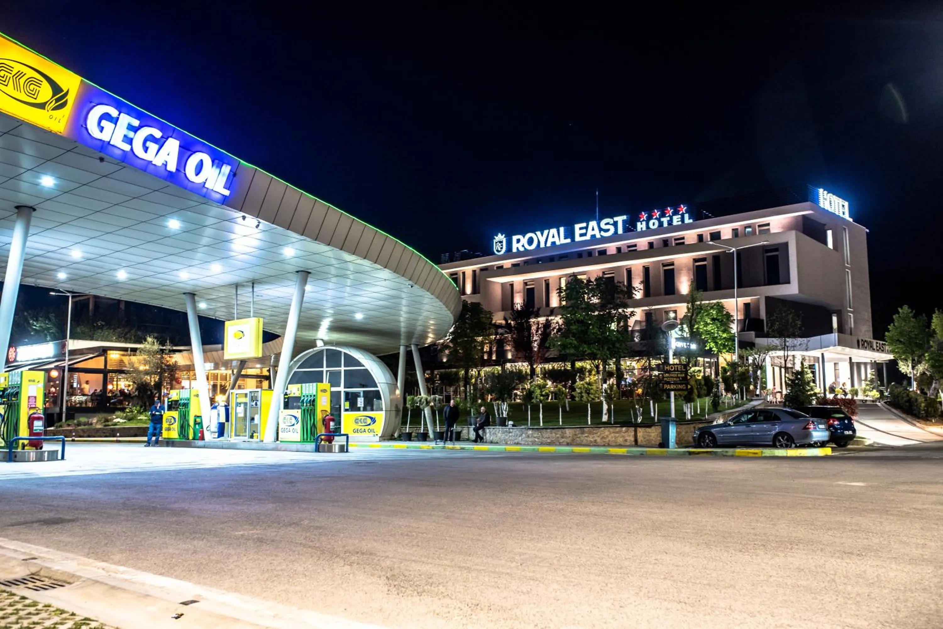 Property building in Royal East Resort