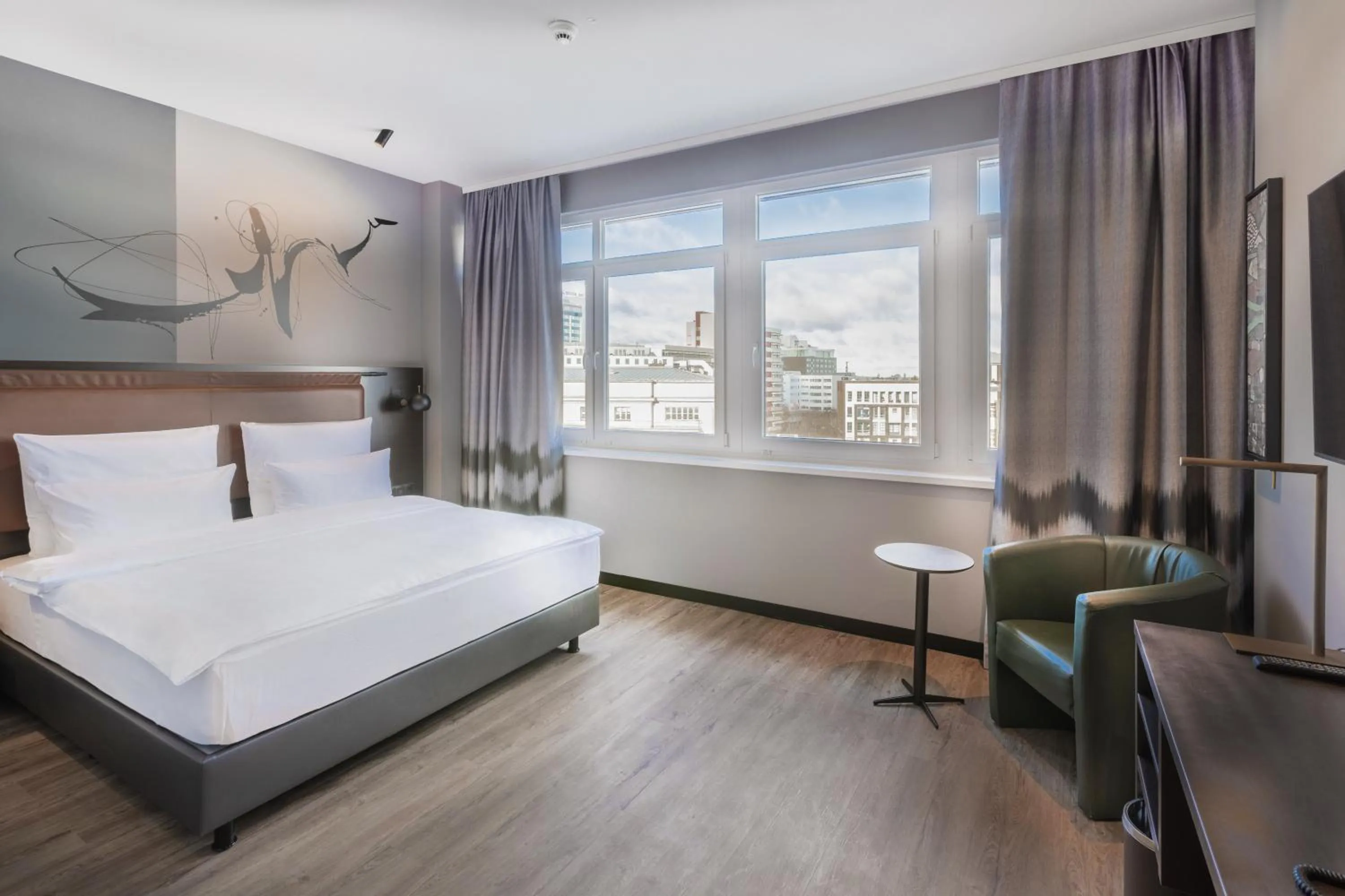 Bedroom, Bed in TITANIC Comfort Kurfürstendamm