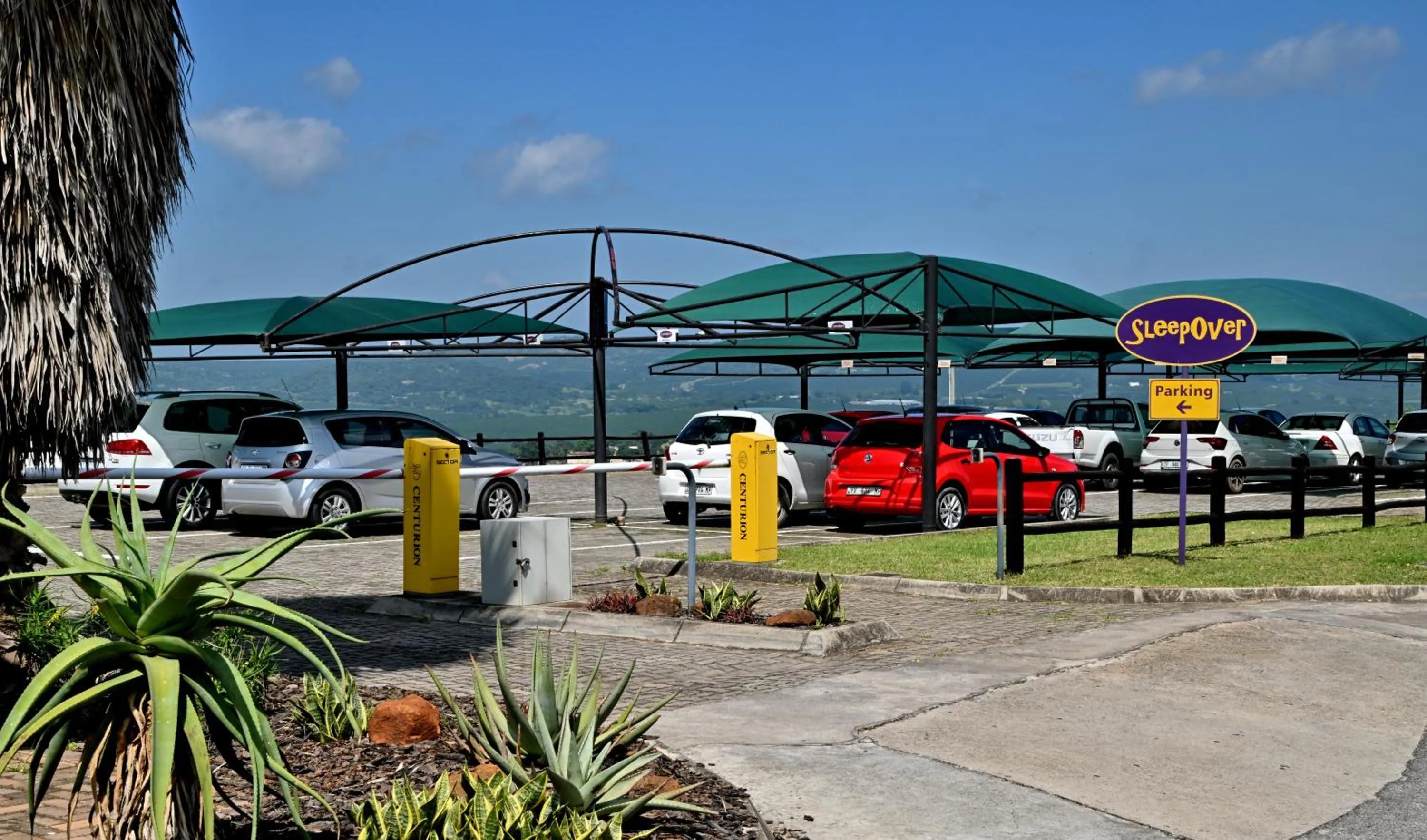 Parking in SleepOver KMIA