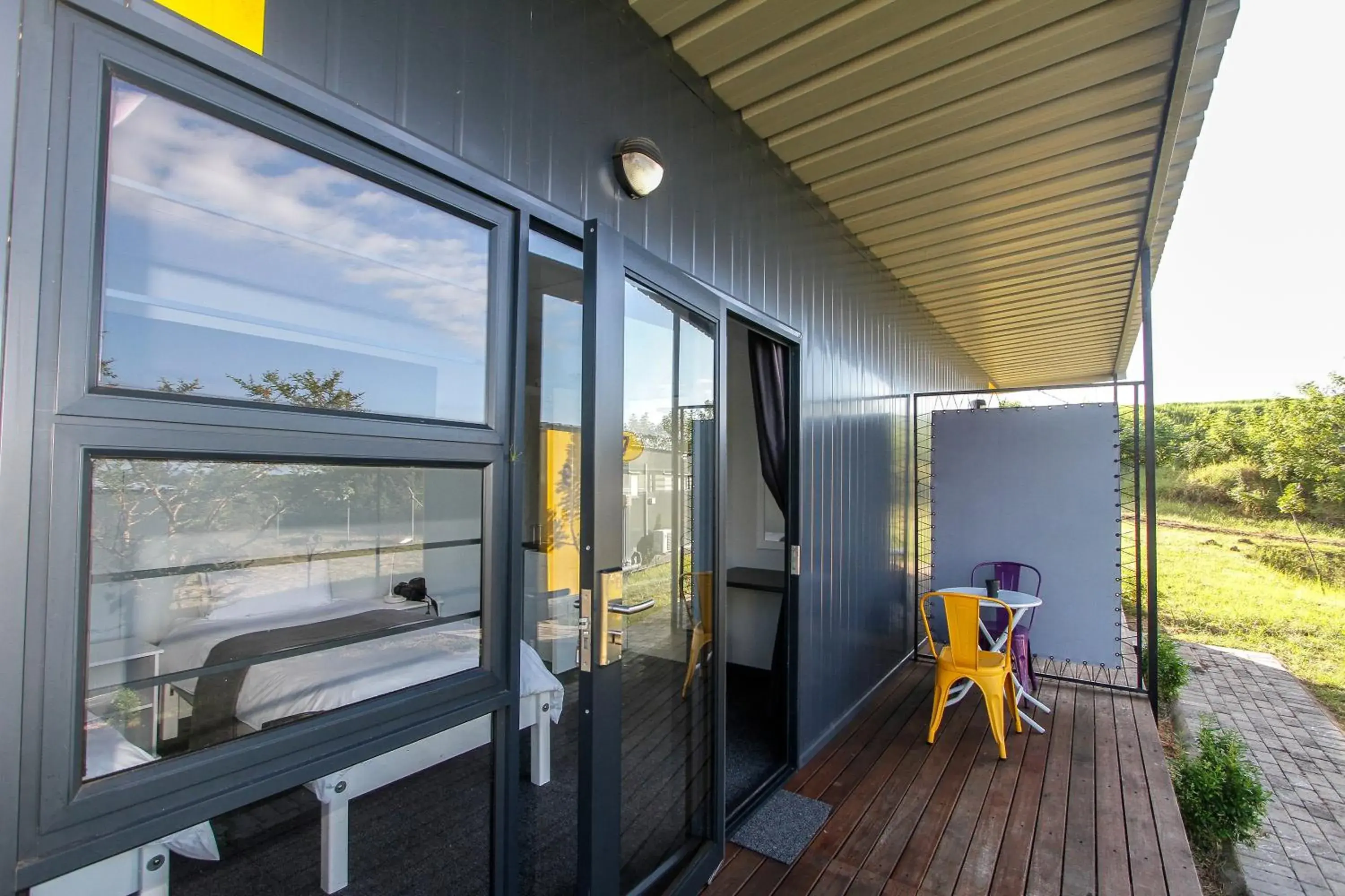 Double Room in SleepOver KMIA Double Room in SleepOver KMIA