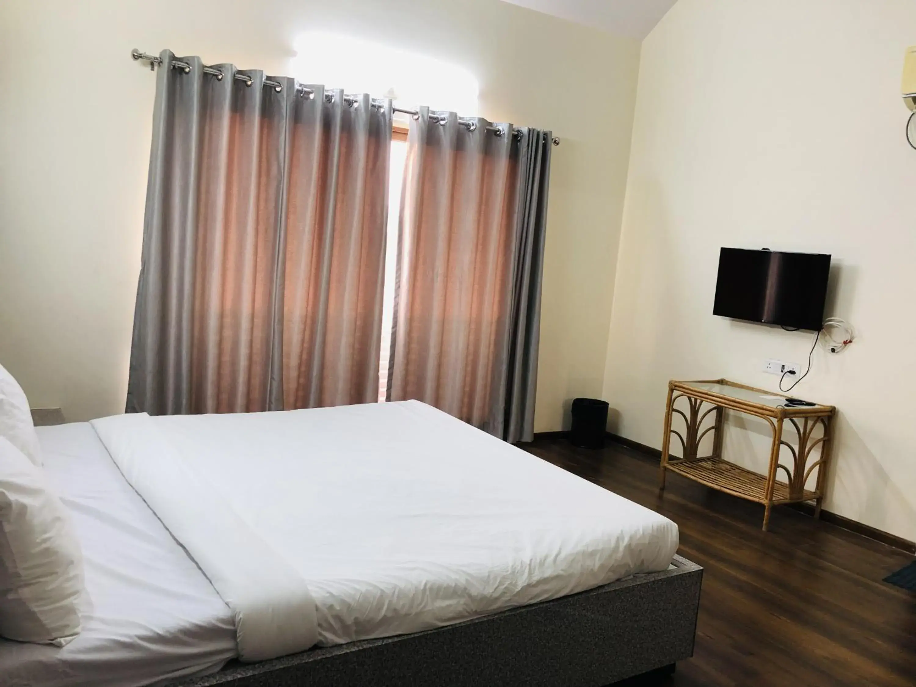 Villa with Private Pool in WOODS - Mangalyam Meadows Villa with Private Pool in WOODS - Mangalyam Meadows