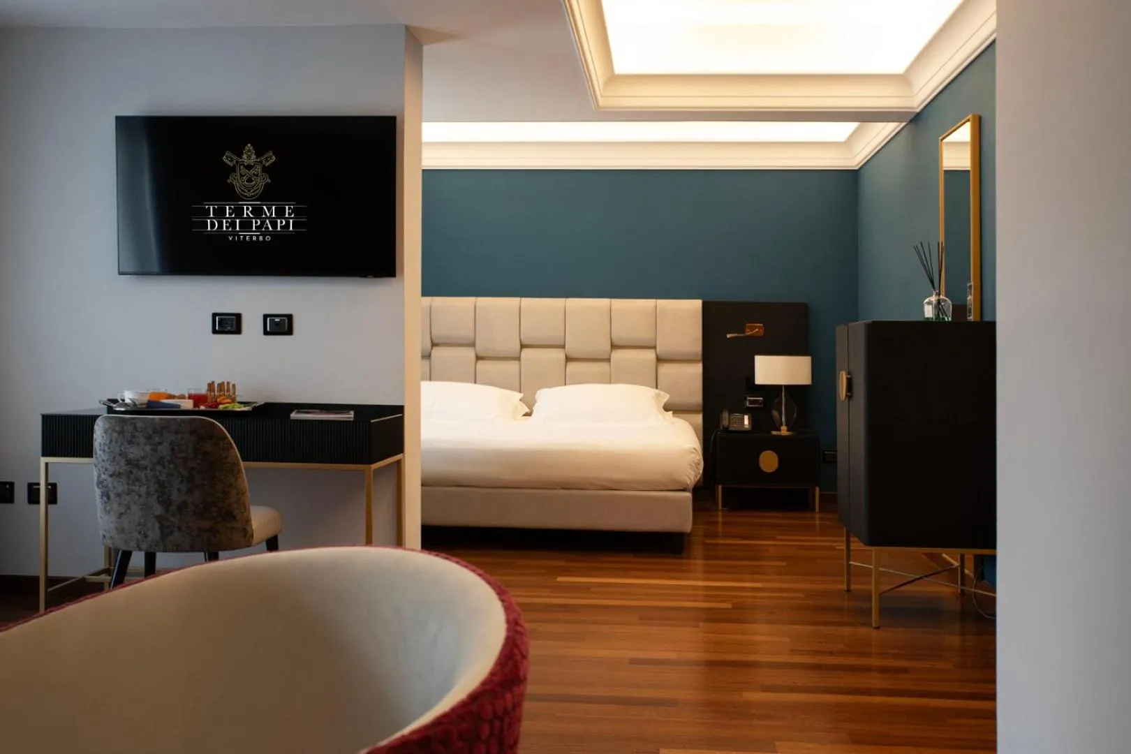 Bedroom, Bed in Hotel Niccolo' V - Terme dei Papi