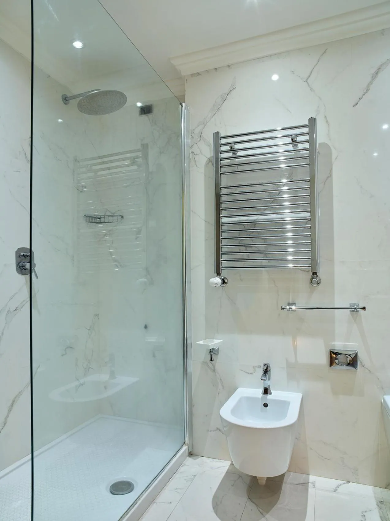 Bathroom in Hotel Niccolo' V - Terme dei Papi