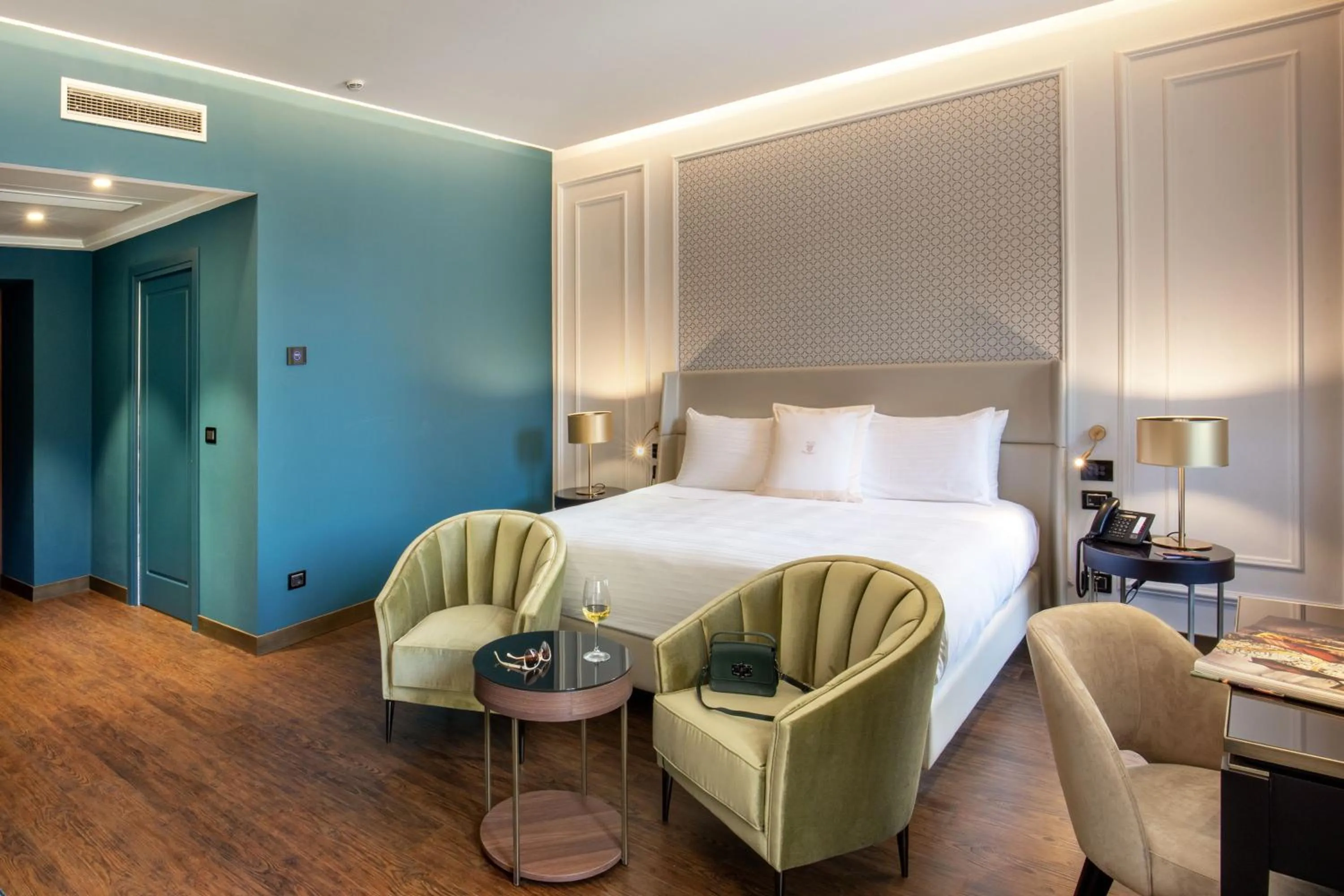 Bedroom, Bed in Hotel Niccolo' V - Terme dei Papi