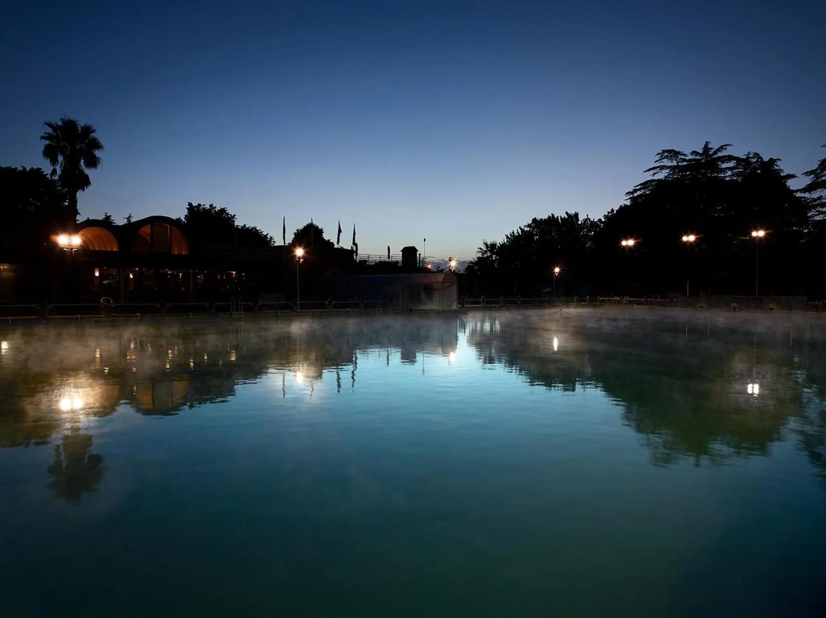 Swimming pool in Hotel Niccolo' V - Terme dei Papi