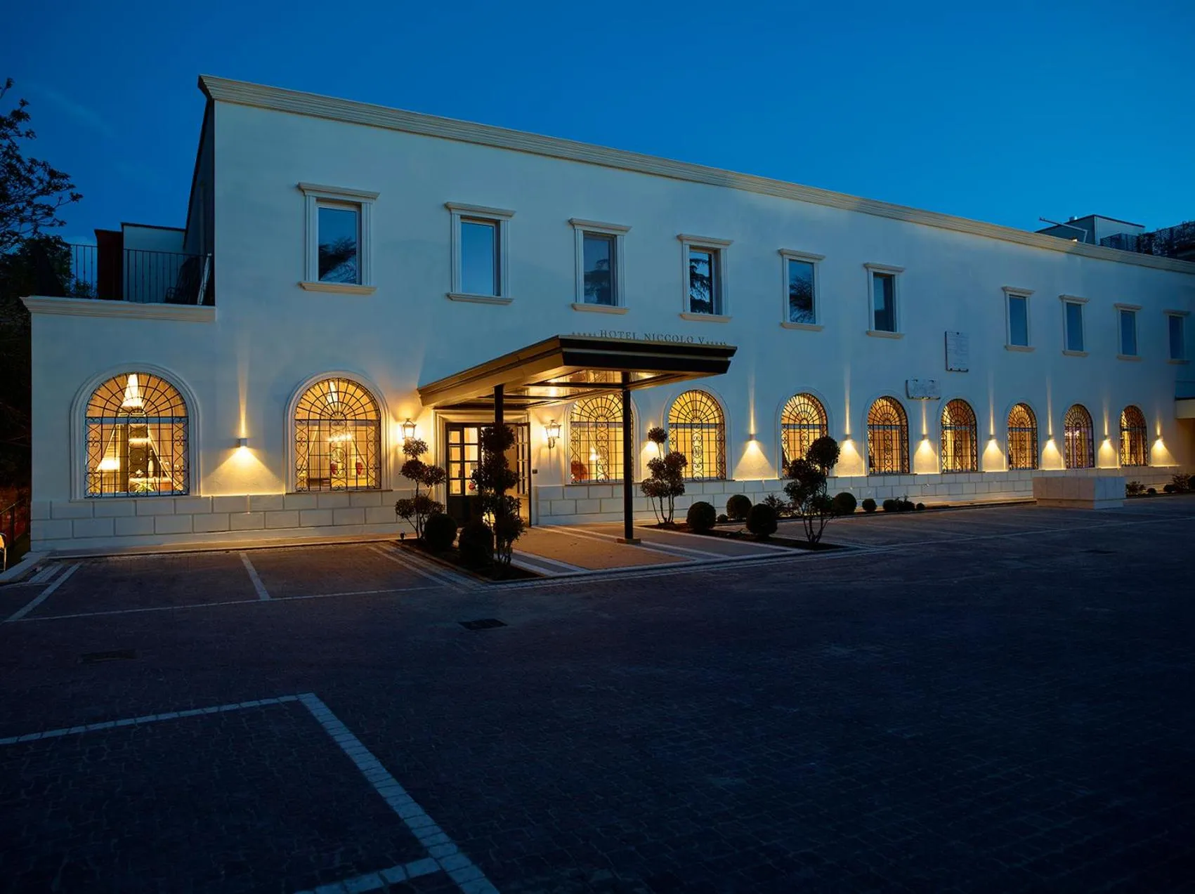 Property building in Hotel Niccolo' V - Terme dei Papi