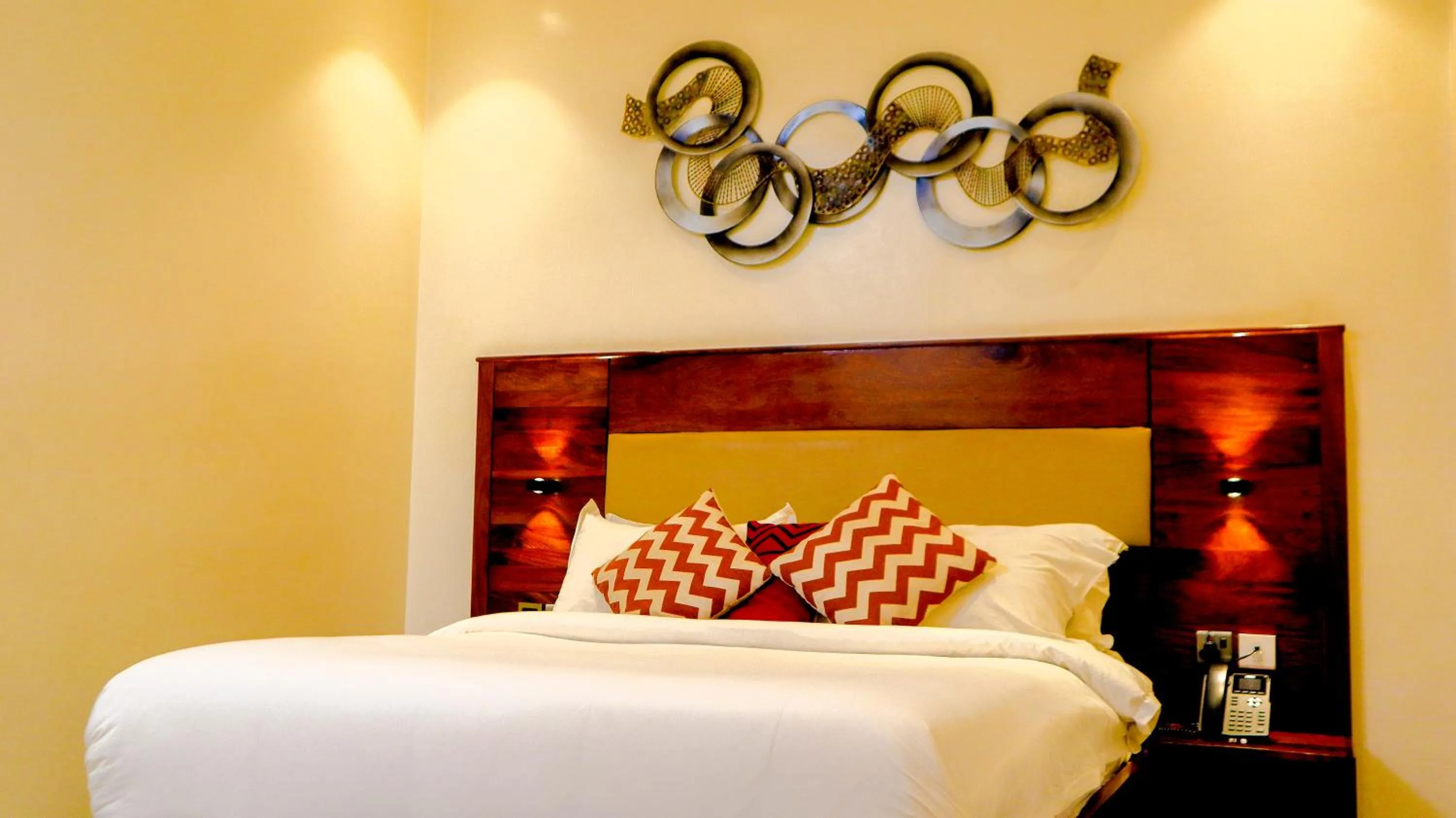 Bed in Millennium Terrace Hotel