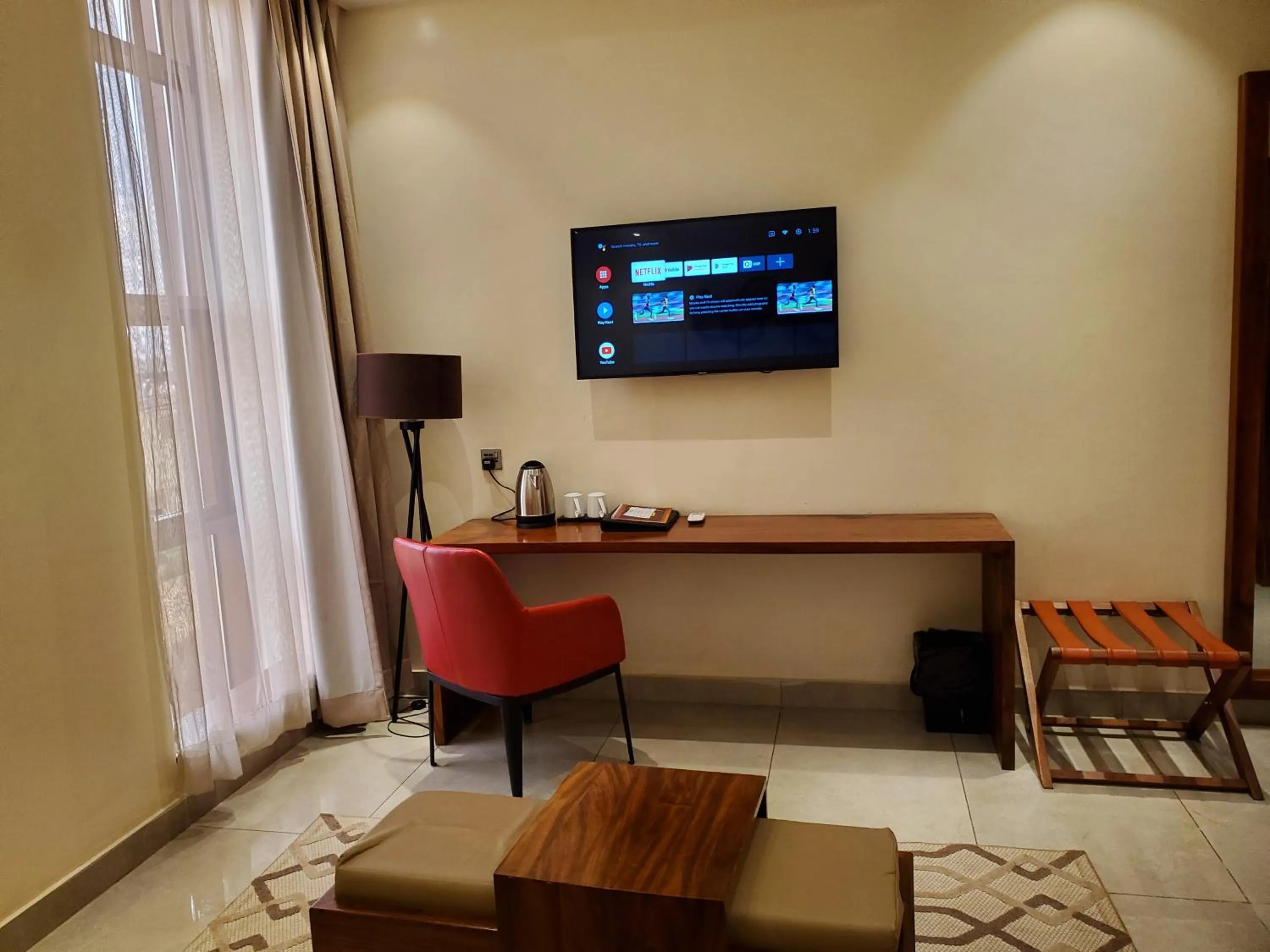 TV and multimedia in Millennium Terrace Hotel