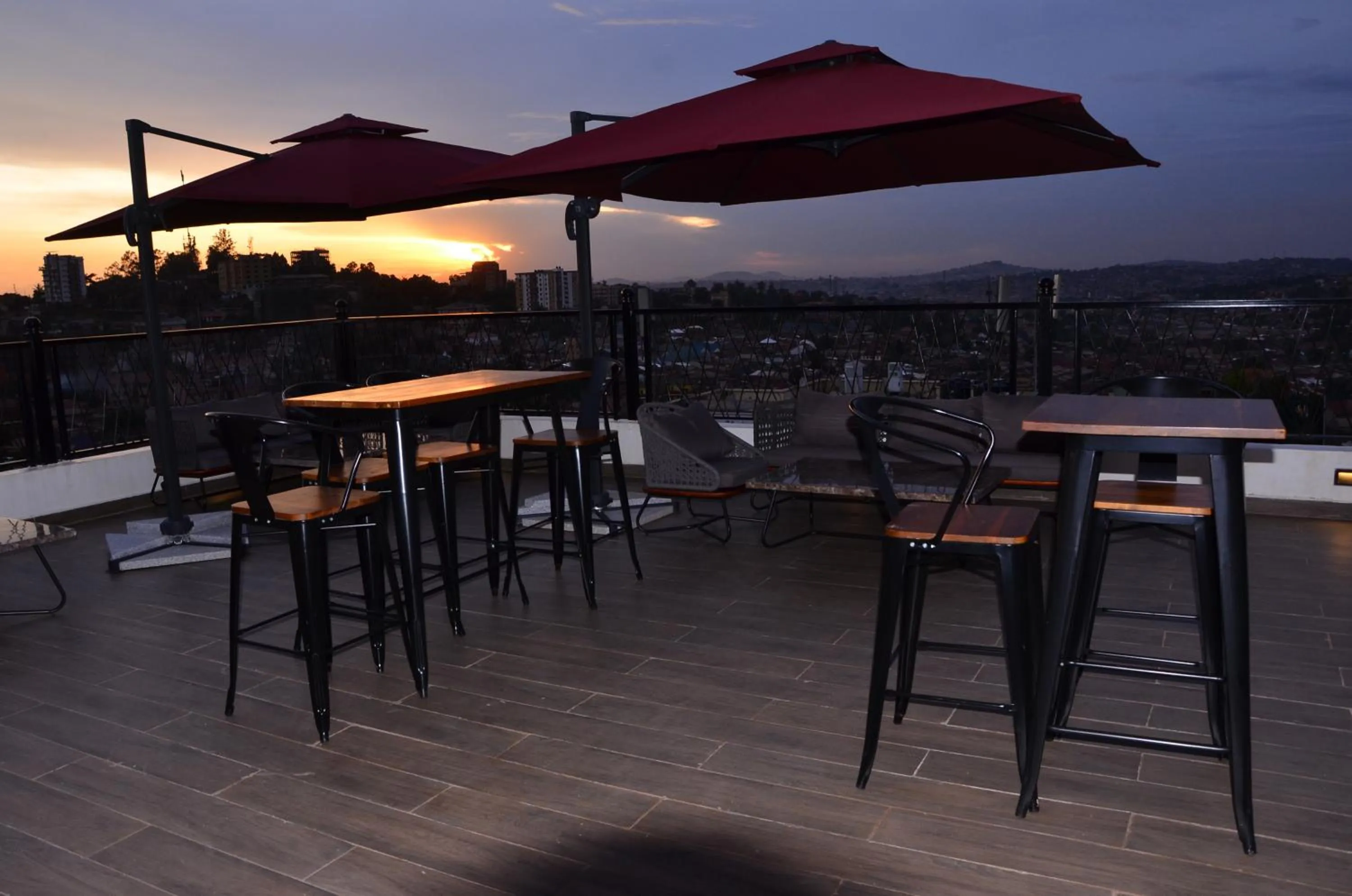 Balcony/Terrace in Millennium Terrace Hotel