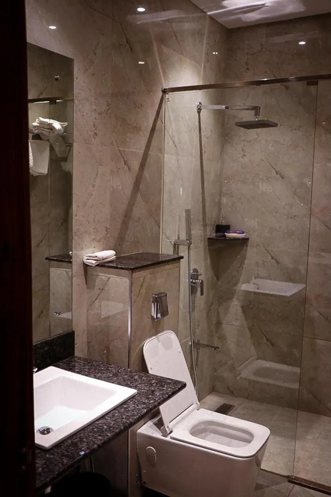 Bathroom in Millennium Terrace Hotel