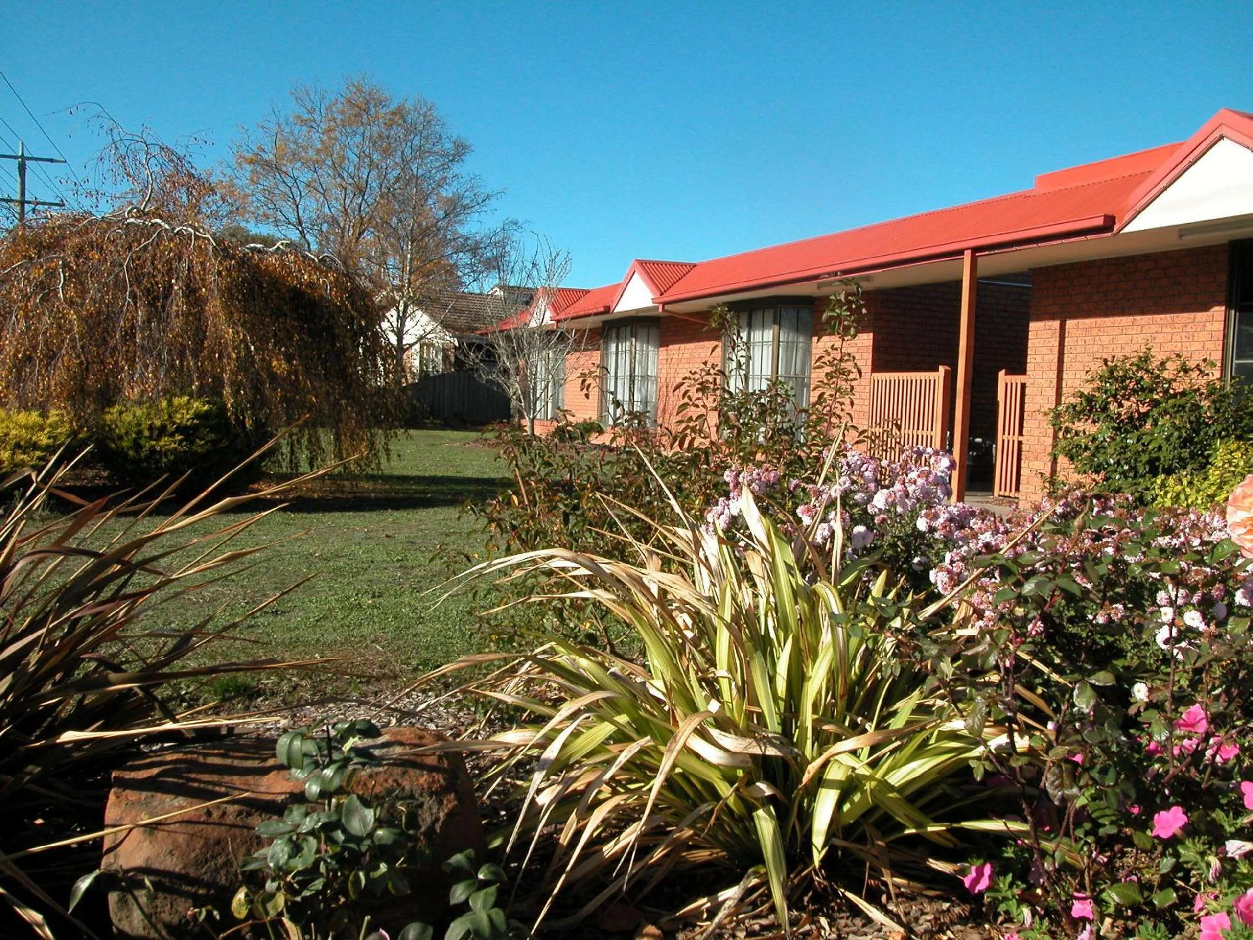 Property building in Ambassador Motor Inn