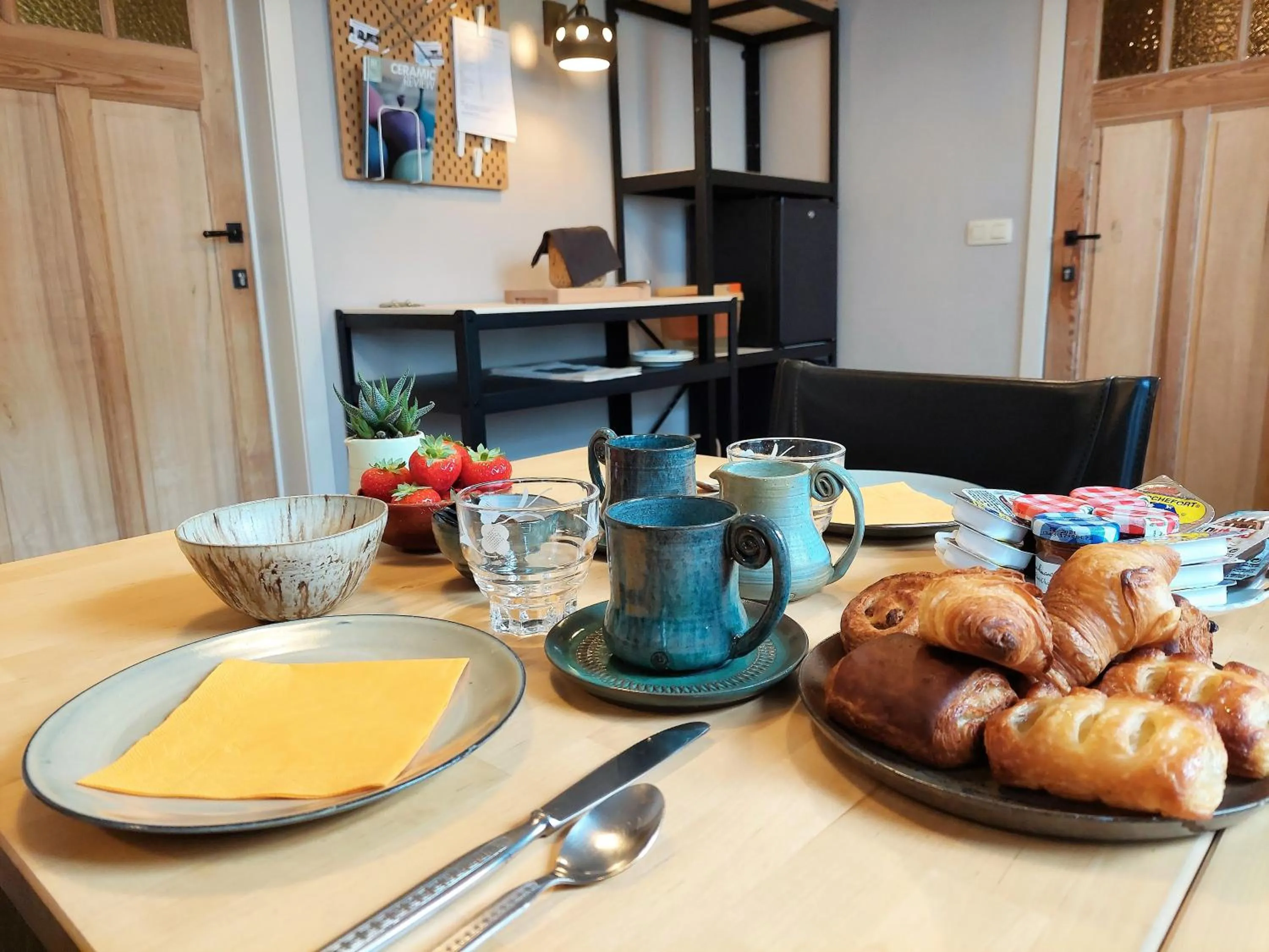 Food close-up in B&B Stefans Pottery