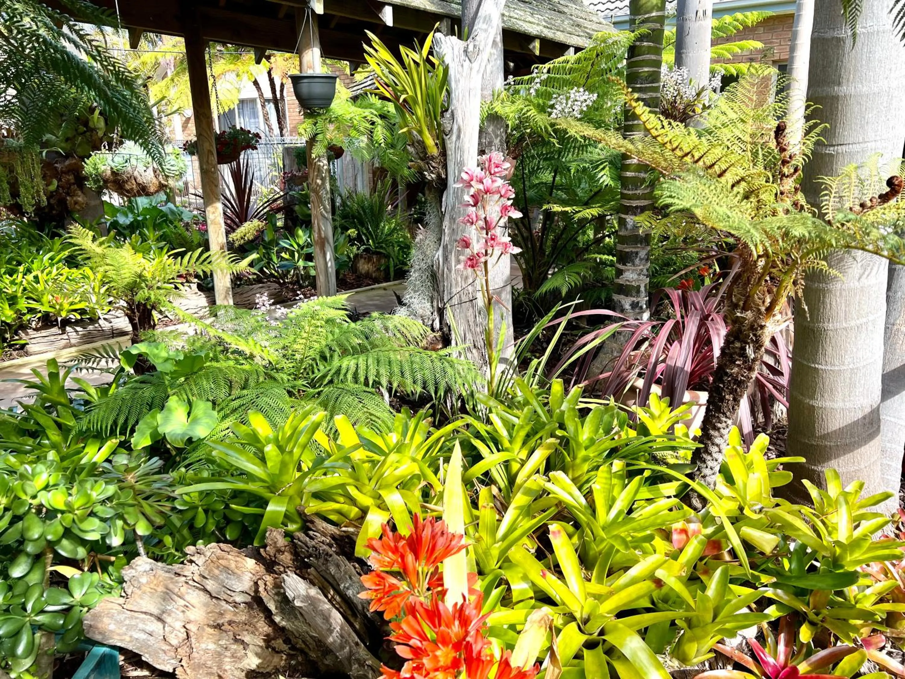 Coastal Waters Motor Inn