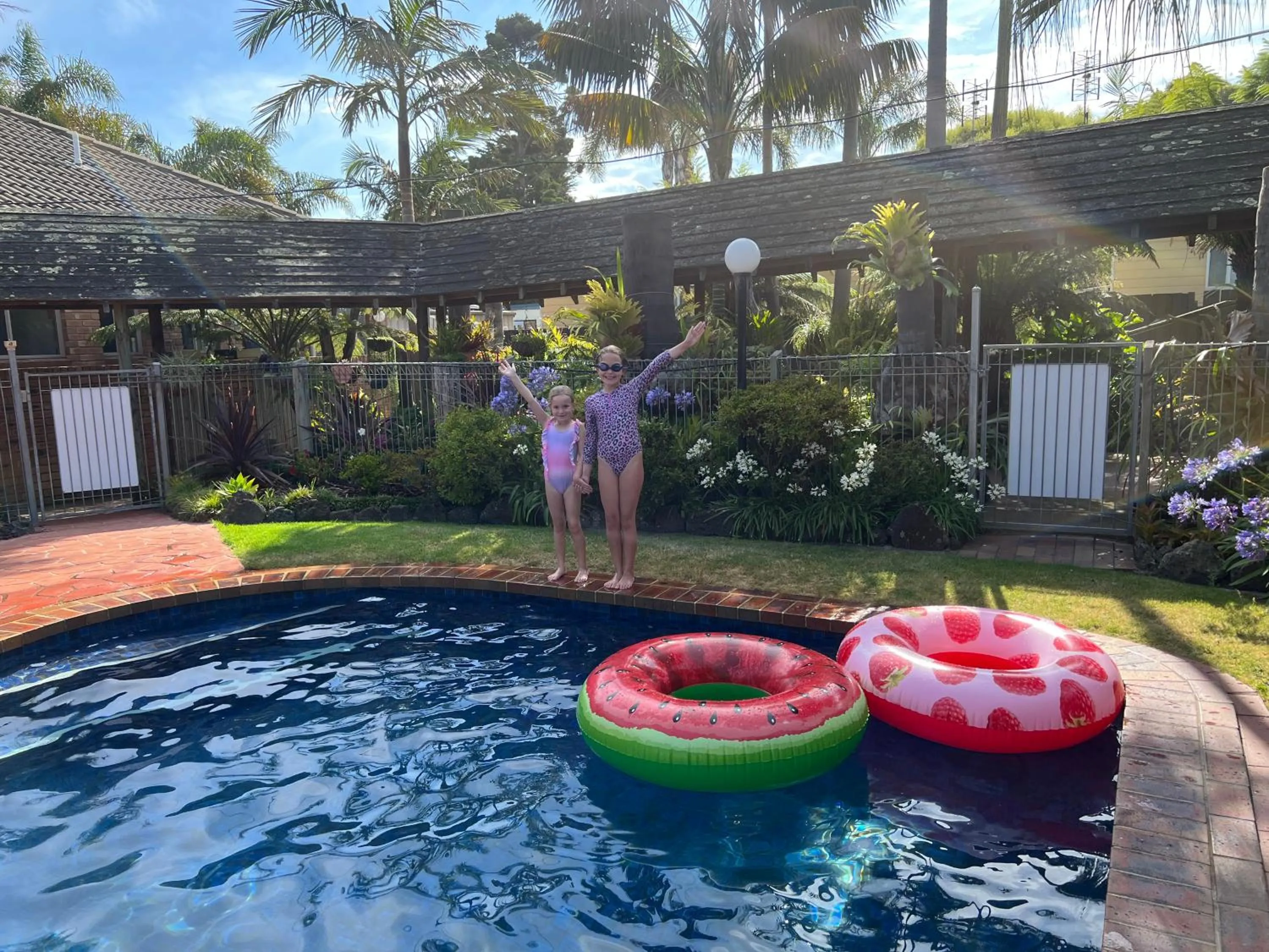 Swimming pool in Coastal Waters Motor Inn