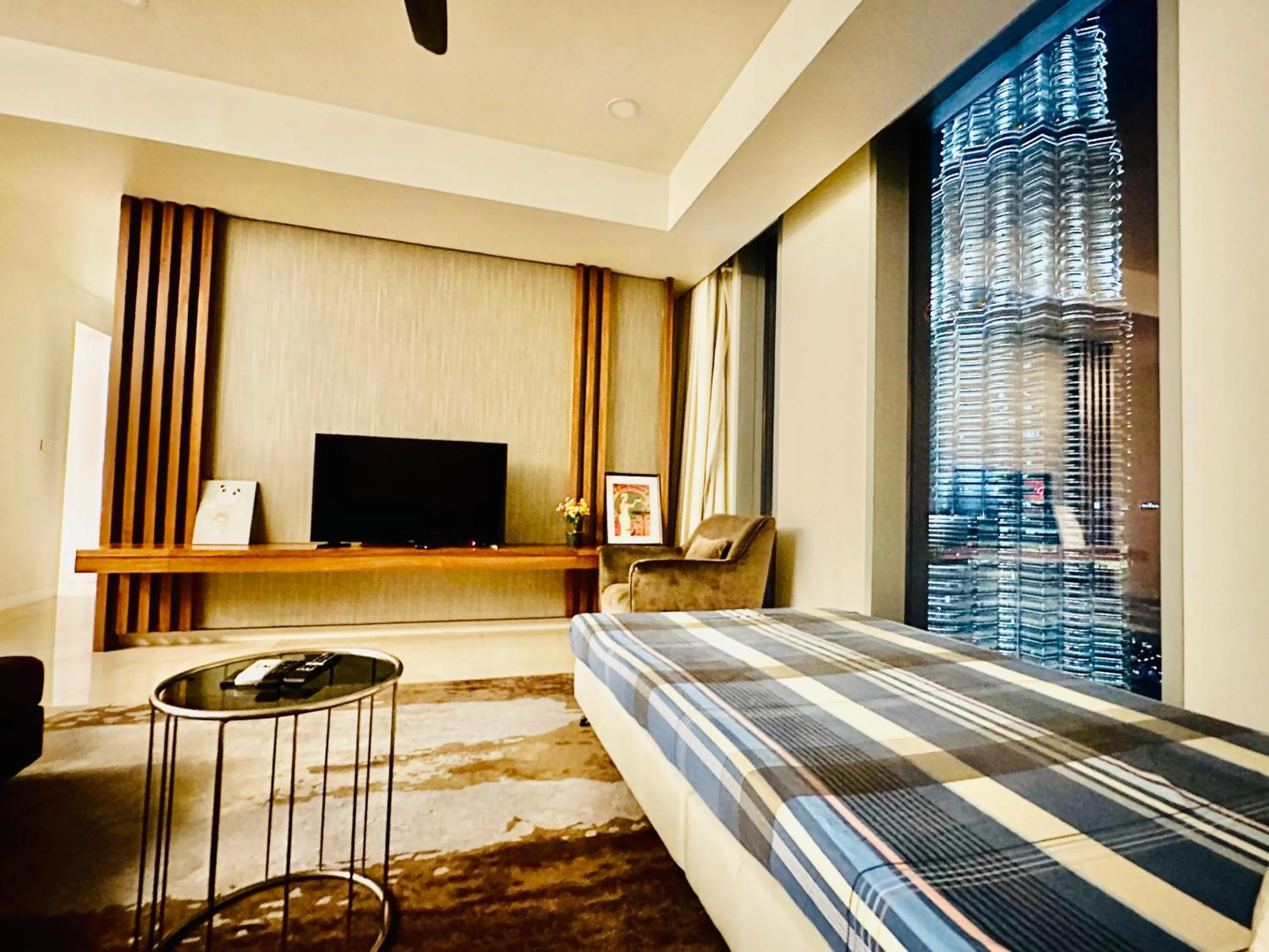 Bed in Tropicana The Residence By Klcc