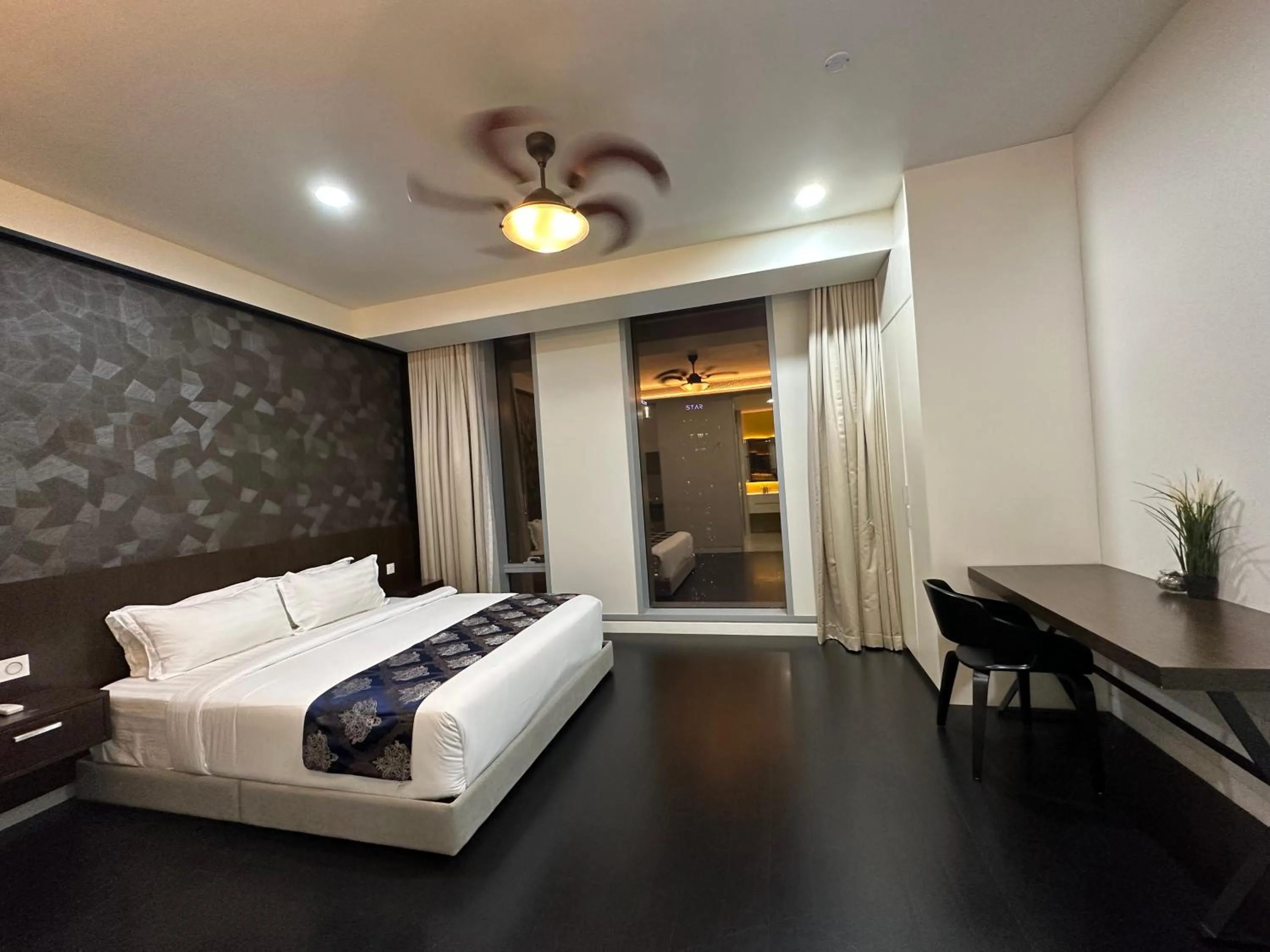 Bed in Tropicana The Residence By Klcc