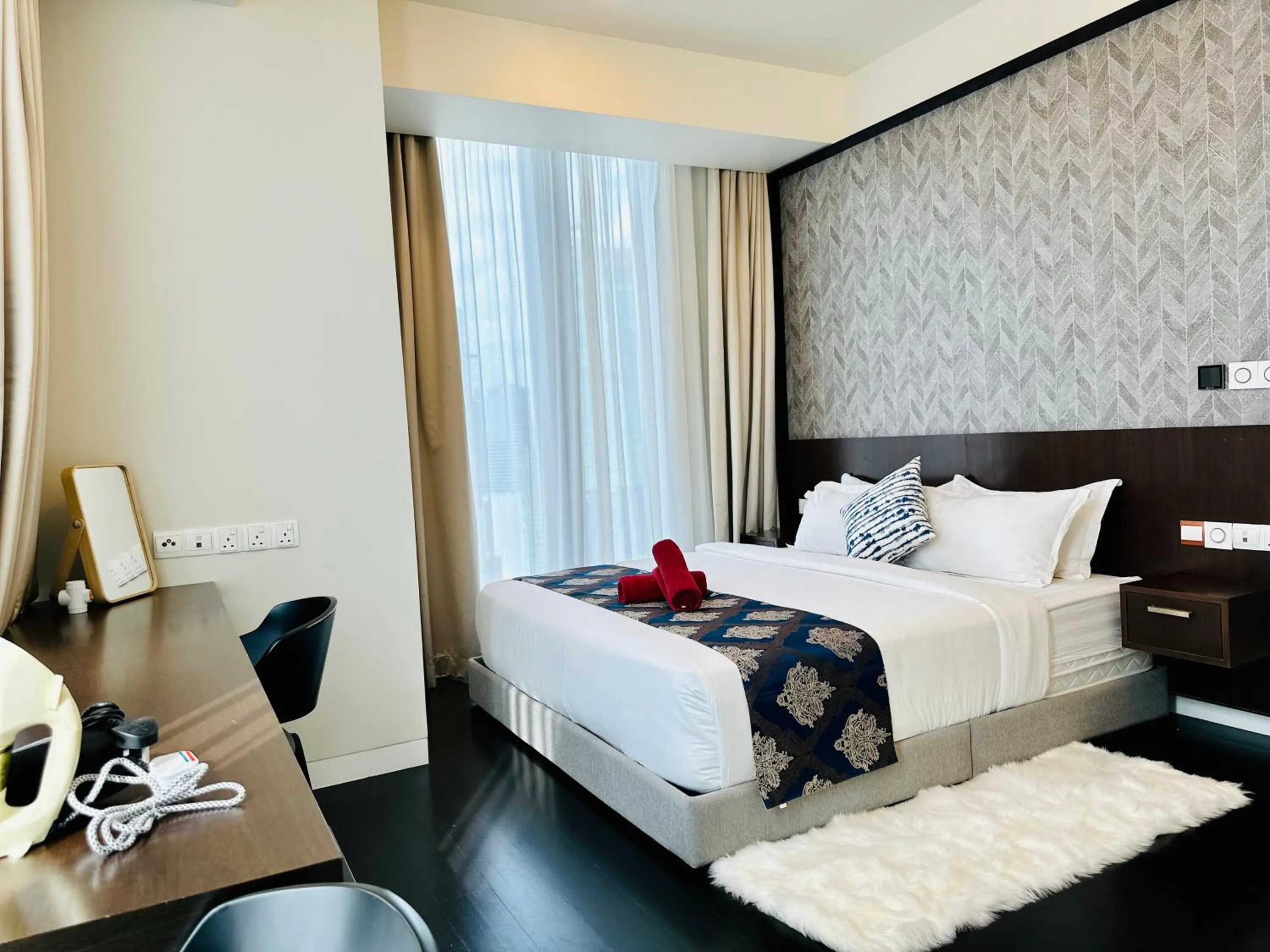 Bed in Tropicana The Residence By Klcc