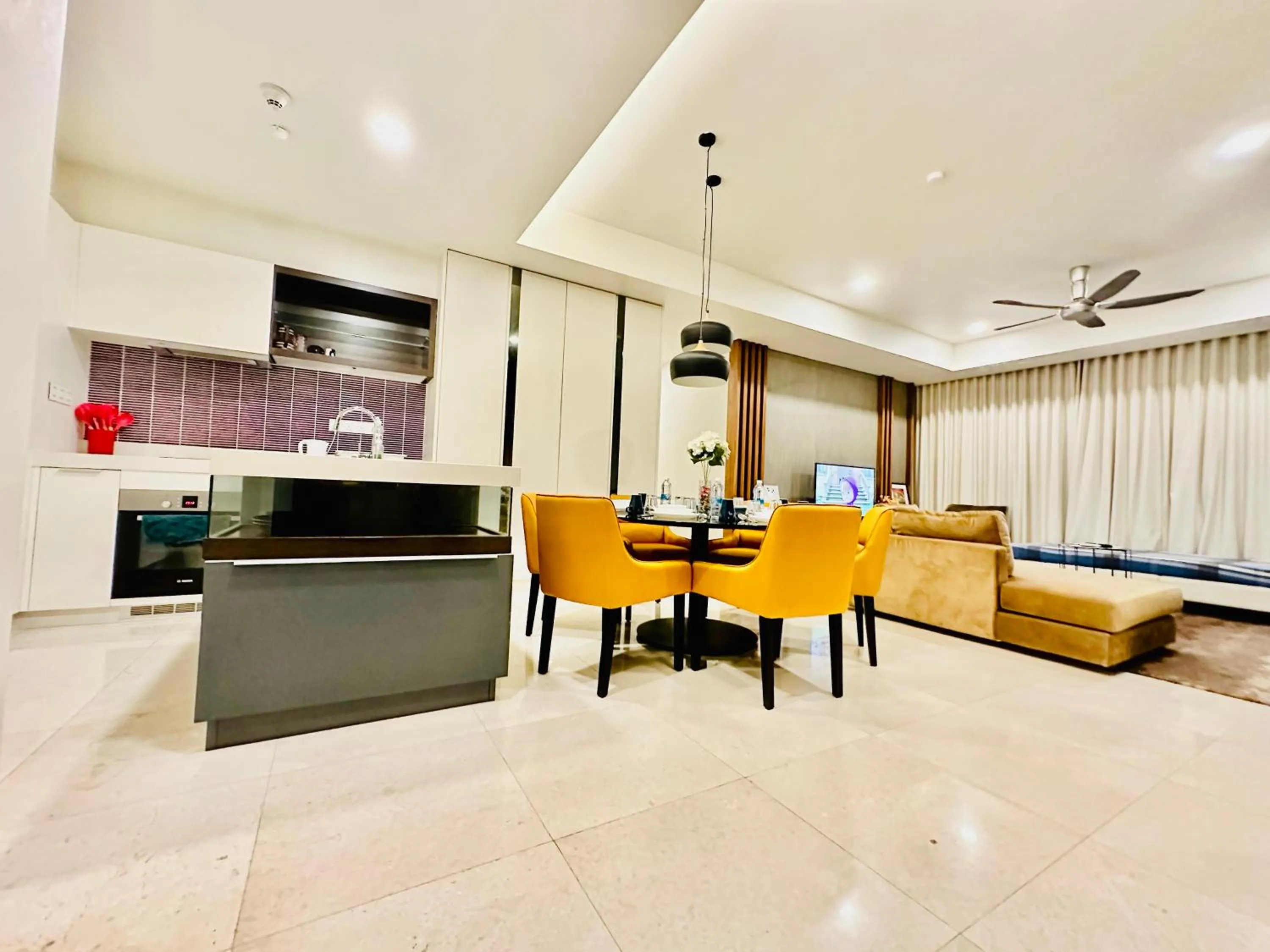 Kitchen or kitchenette in Tropicana The Residence By Klcc