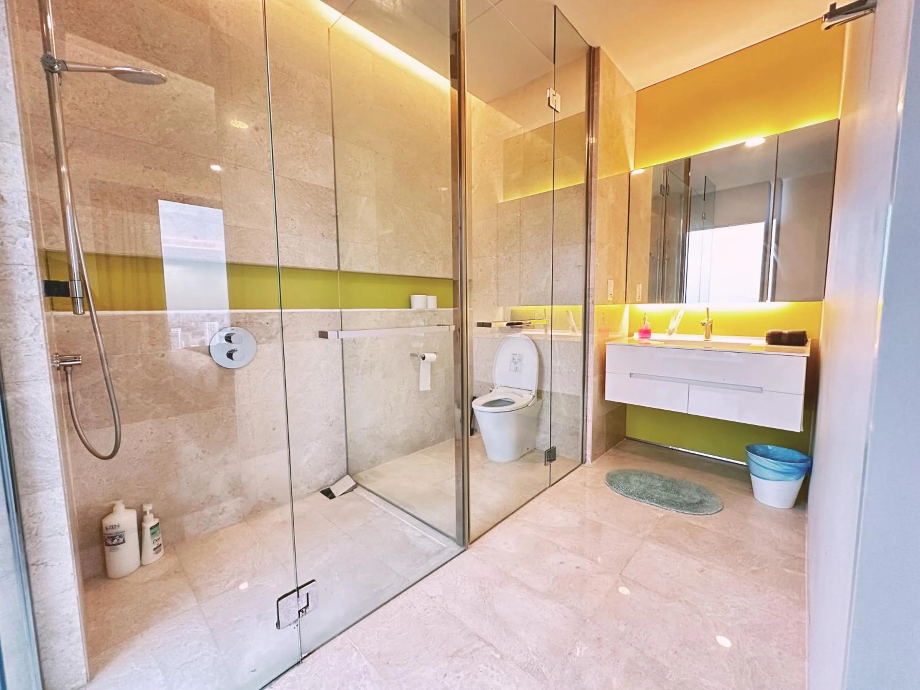 Shower in Tropicana The Residence By Klcc