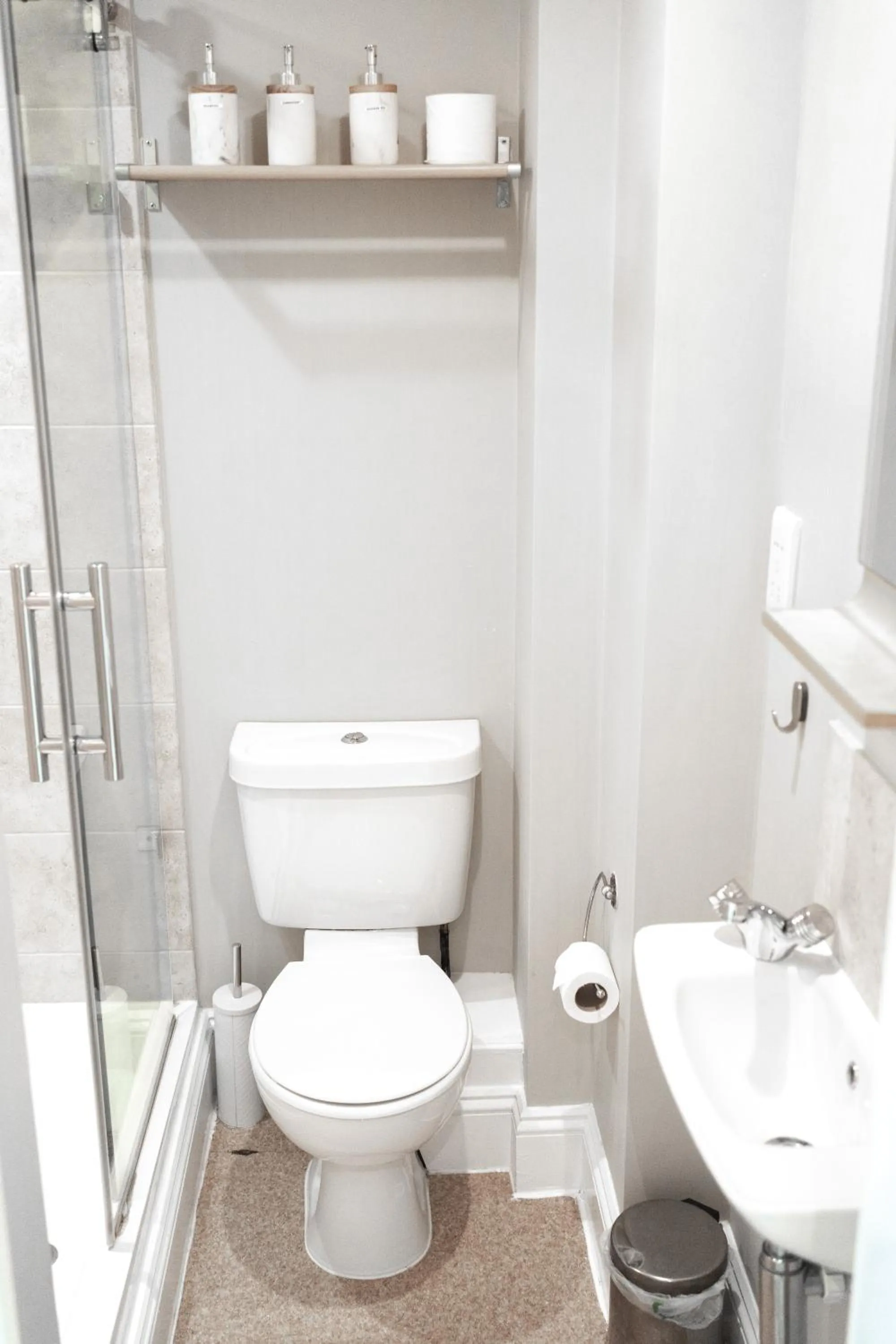 Toilet in Saltwater Guest House