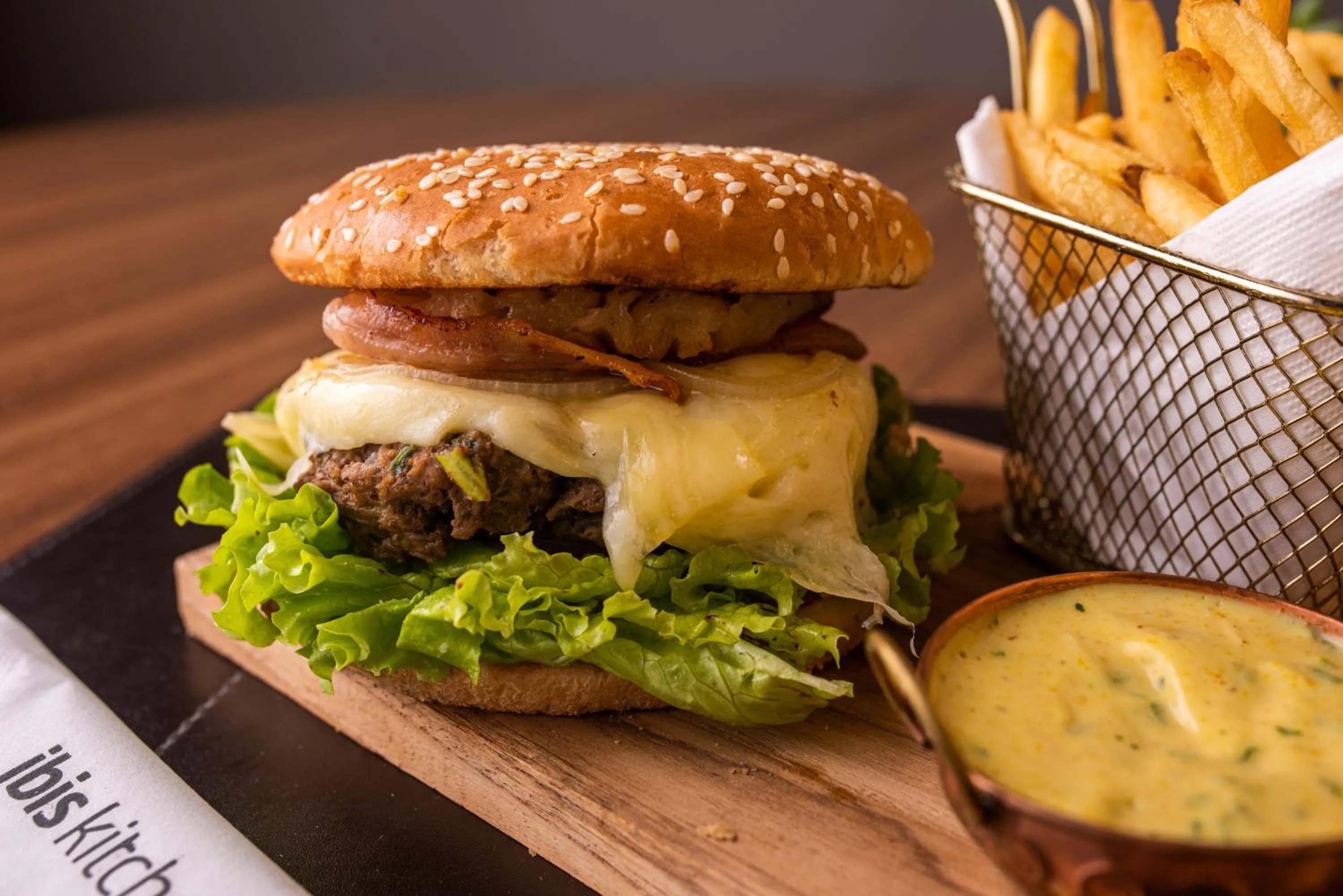 Restaurant/places to eat in ibis Betim