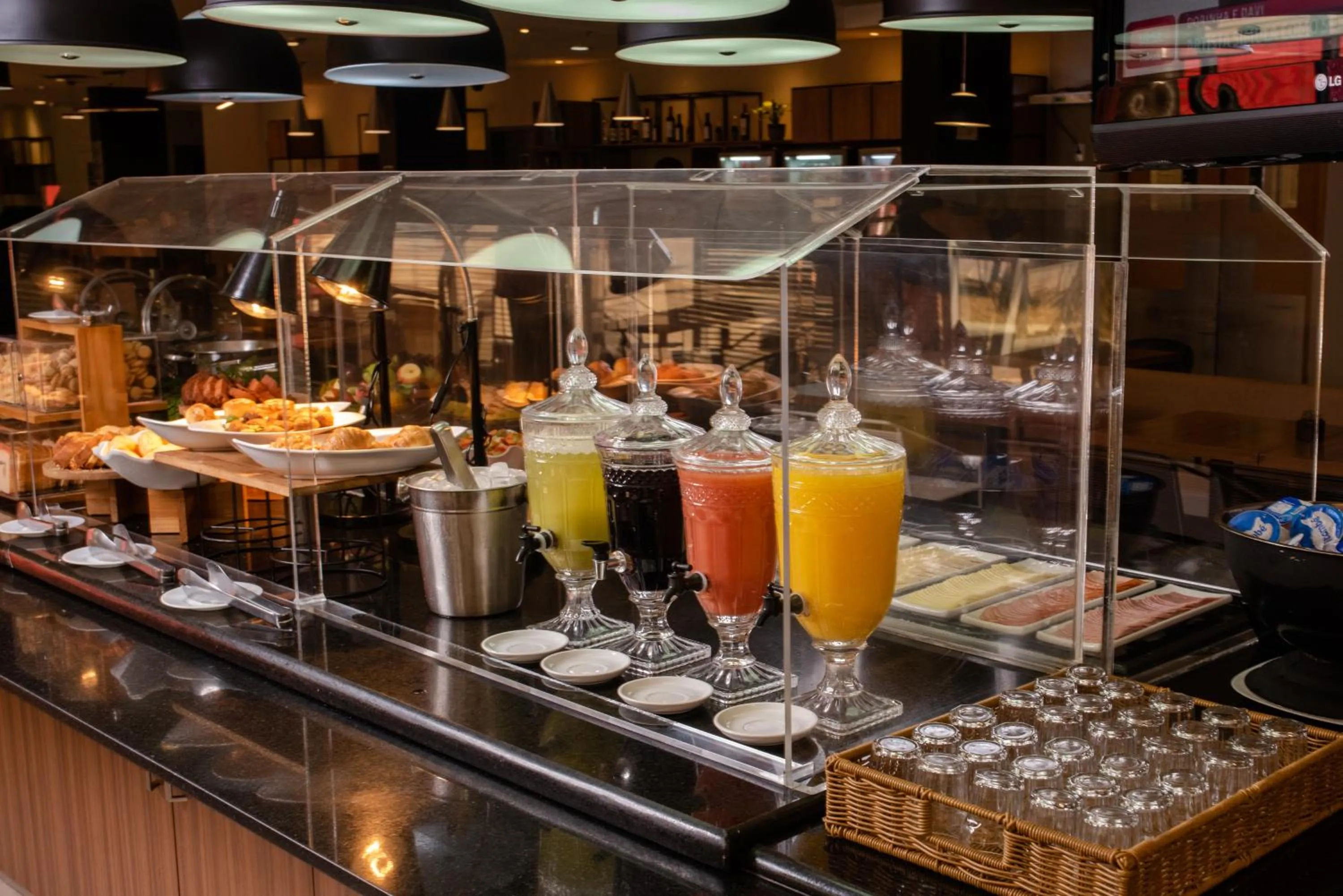 Breakfast in ibis Betim