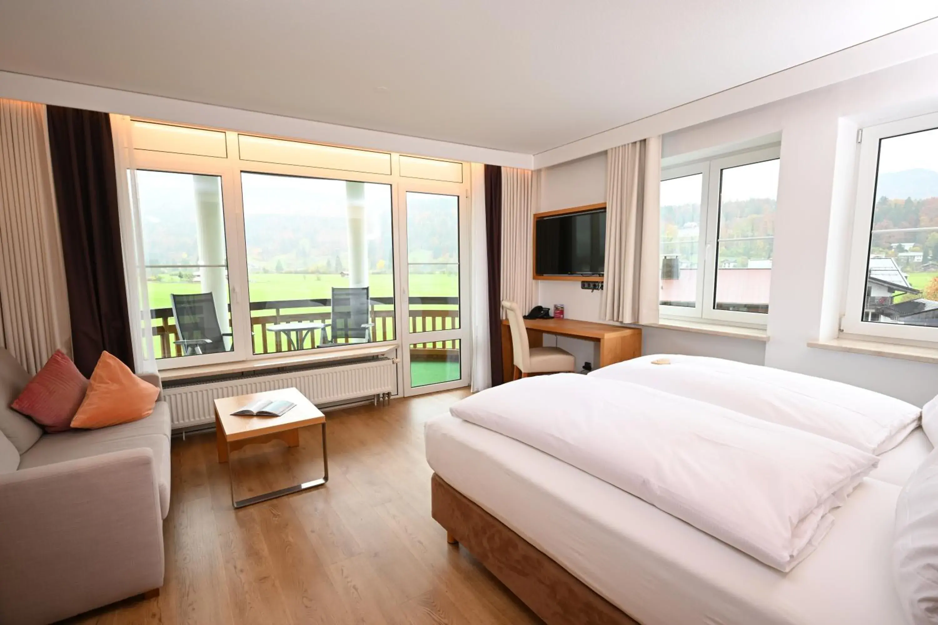 Deluxe Double Room With Panoramic Mountain View - single occupancy in Alpenhof Oberstdorf Hotel & SPA, Signature Collection by BW Deluxe Double Room With Panoramic Mountain View - single occupancy in Alpenhof Oberstdorf Hotel & SPA, Signature Collection by BW