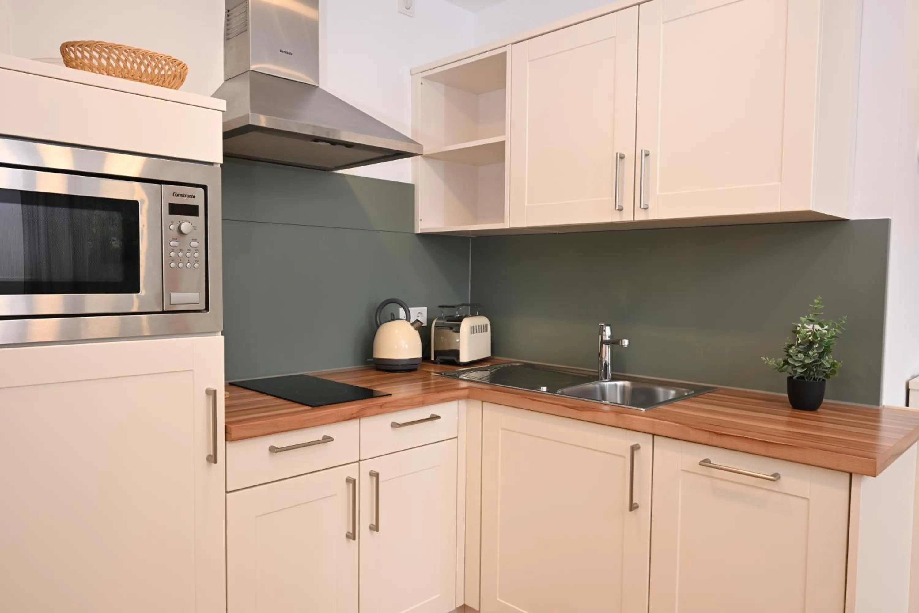 Kitchen or kitchenette in Alpenhof Oberstdorf Hotel & SPA, Signature Collection by BW