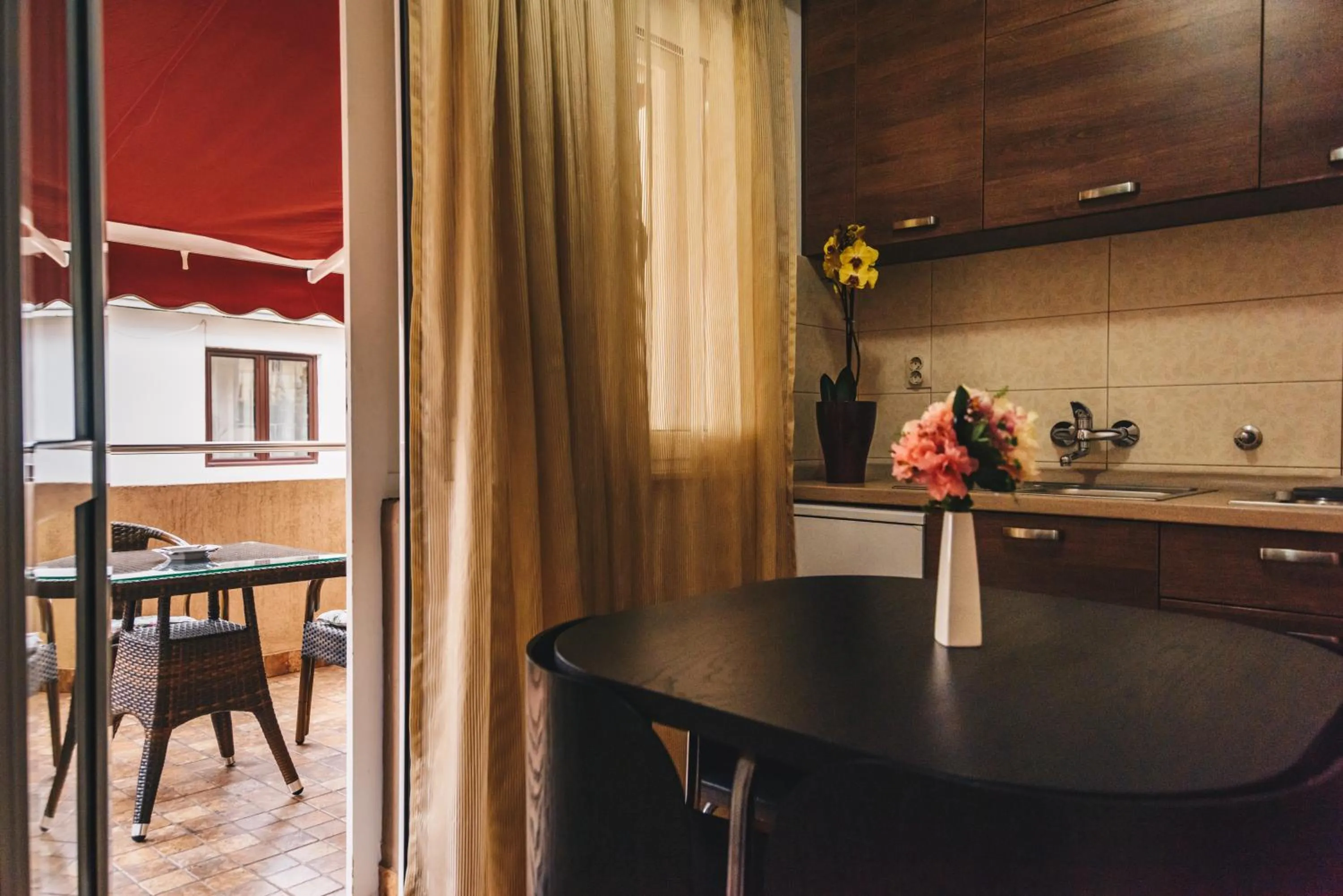 Balcony/Terrace in El Mar Apartments